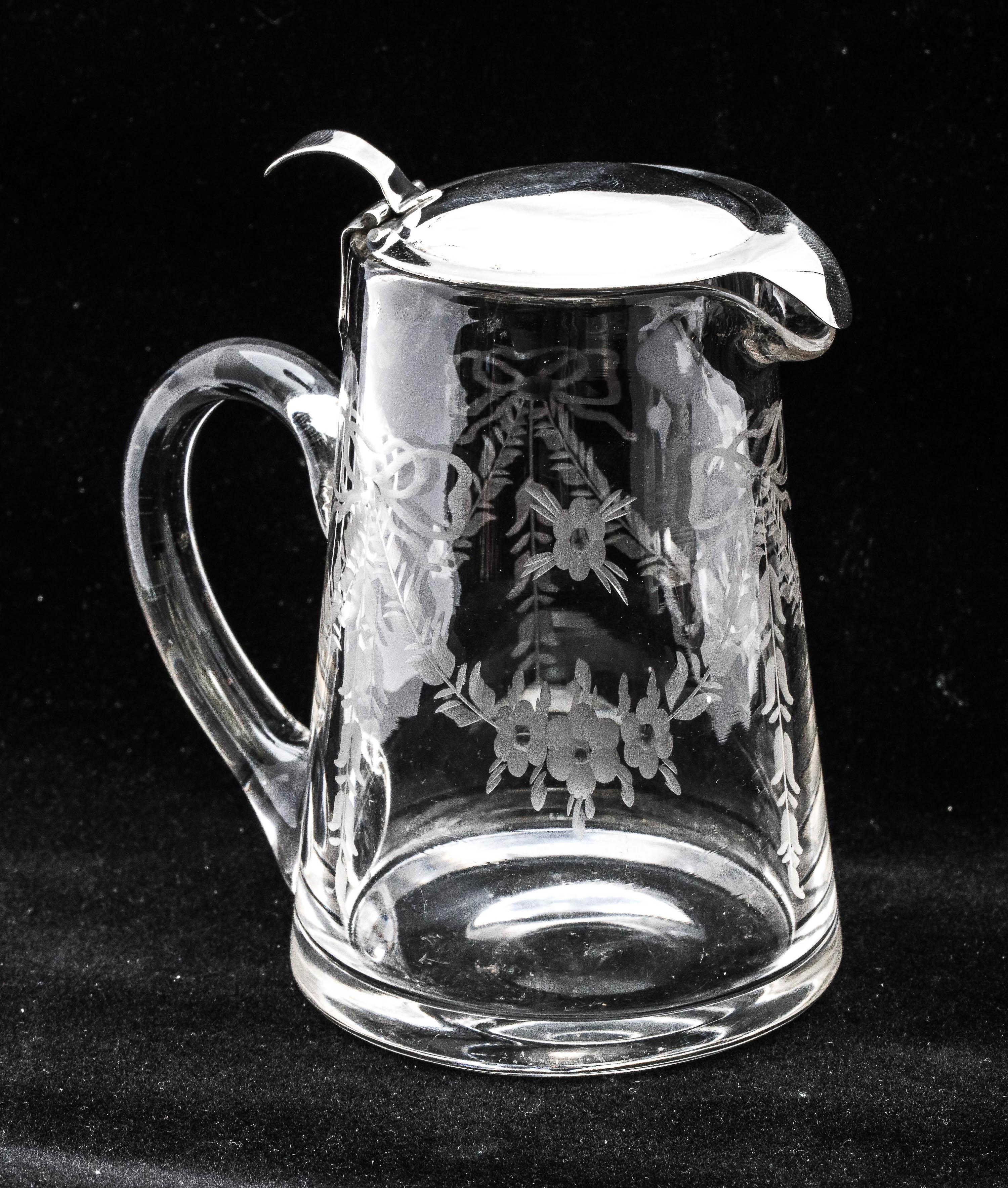 Edwardian Period Sterling Silver-Mounted Etched Glass Syrup Jug By Hawkes For Sale 11