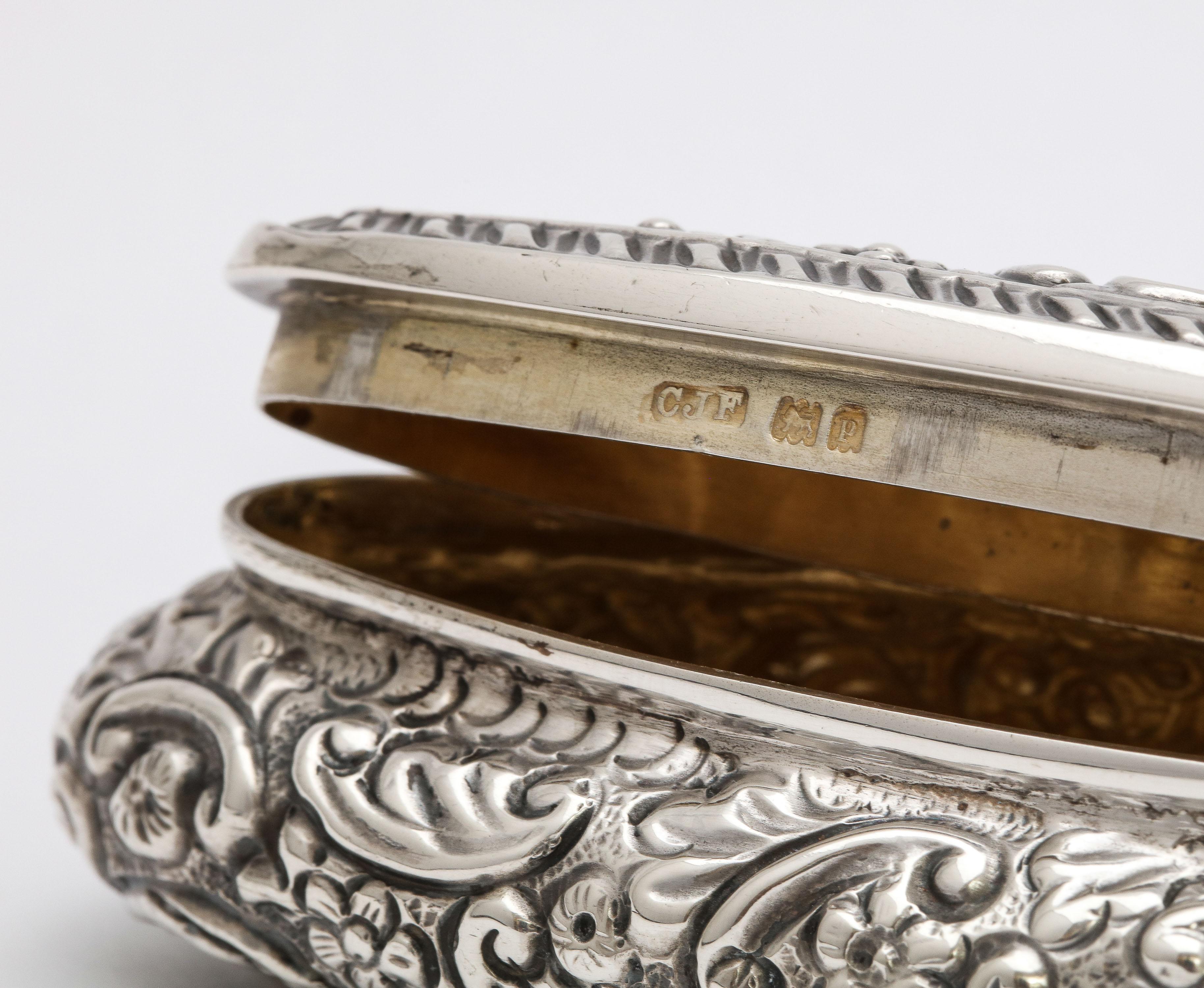 Edwardian Period Sterling Silver Oval Trinkets Box with Hinged Lid 5