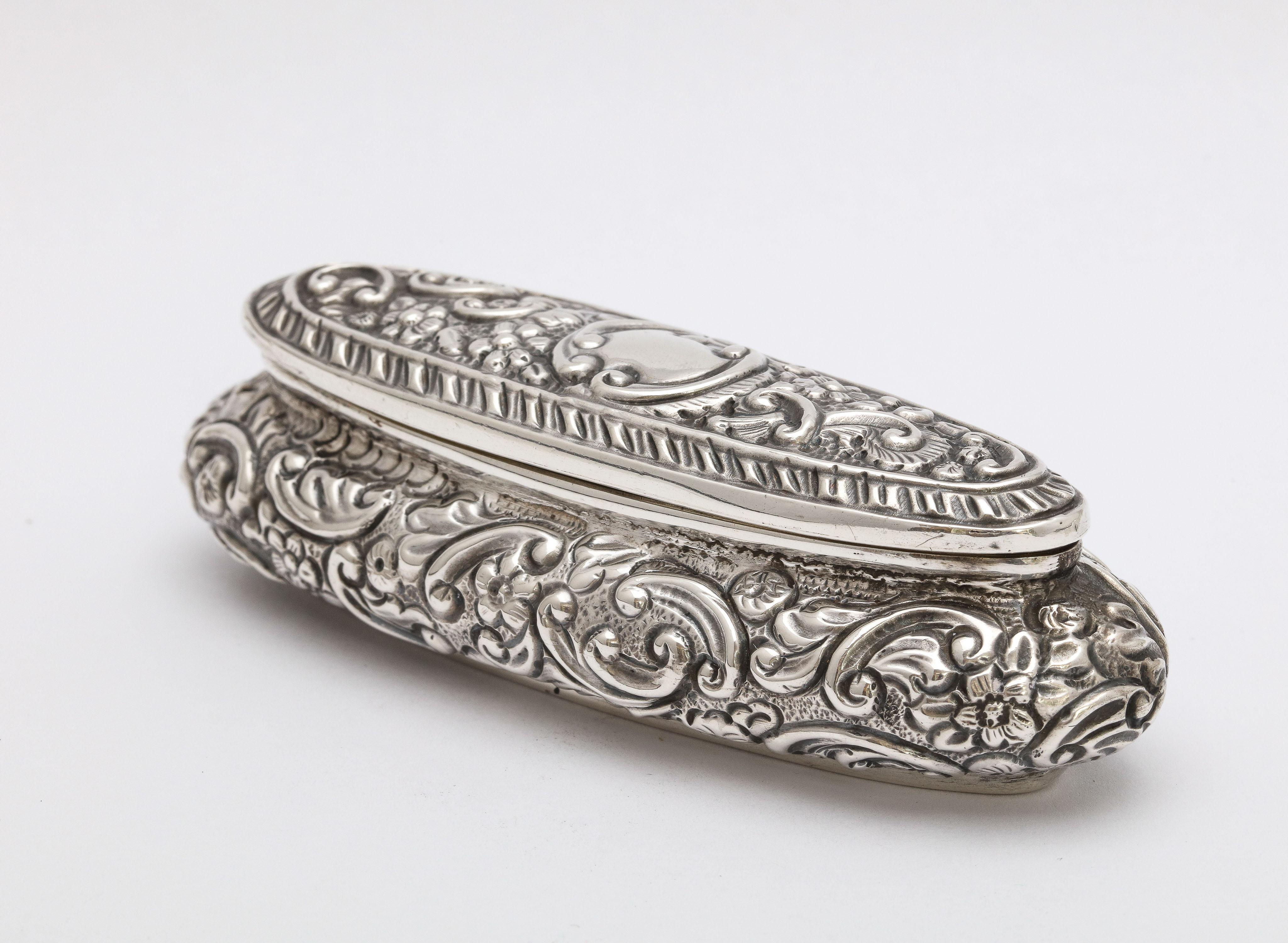 Edwardian Period Sterling Silver Oval Trinkets Box with Hinged Lid 1