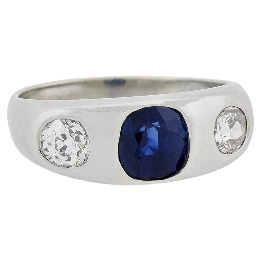 Edwardian Platinum 1.00 Carat Sapphire and Diamond 3-Stone Ring For Sale