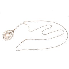 Halskette aus edwardianischem Platin und 18-karätigem Gold mit Diamanten und natürlichen Salzwasserperlen