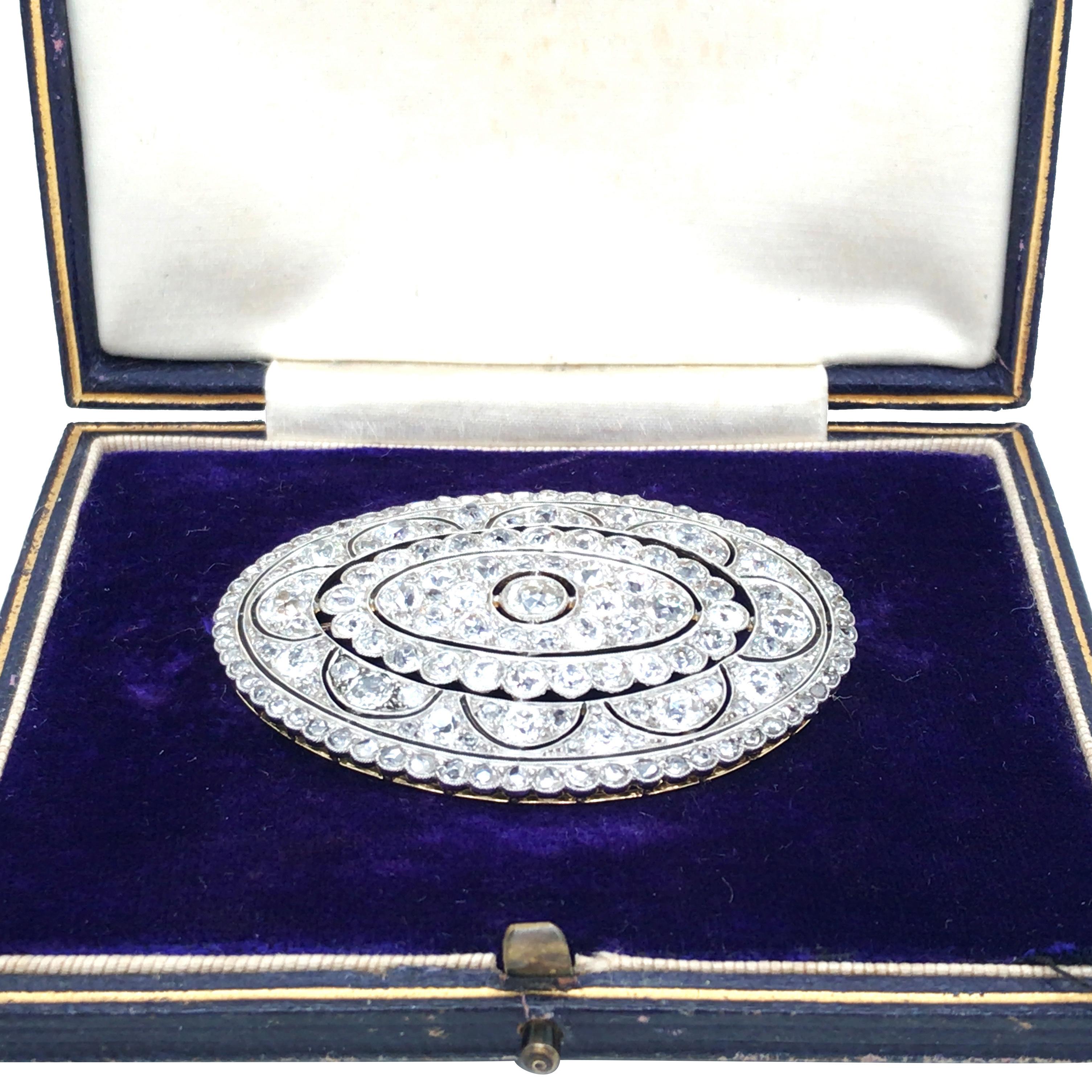Circa 1900-1905. Old-mine diamonds total approx. 9.75ct, rose-cut diamonds. With original box. 
Diamond: 9.75ct
Measurement: 5.1x3.8cm
Weight: 14.0grams