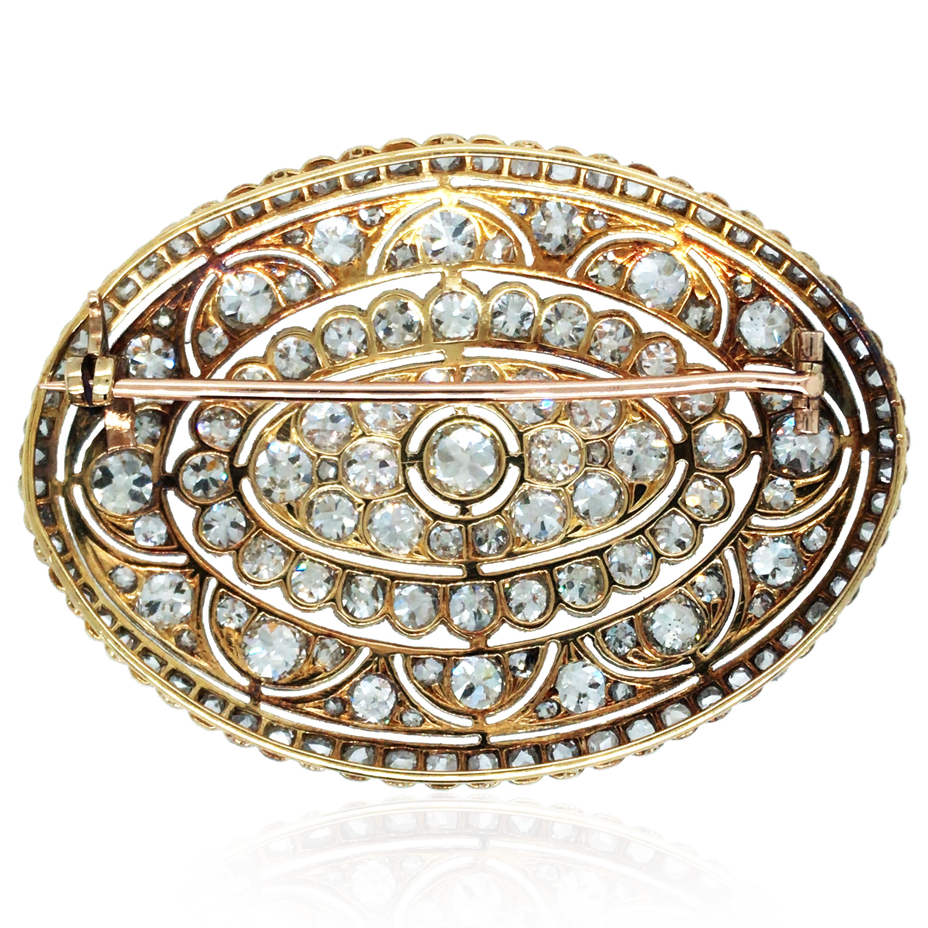 Women's or Men's Edwardian Platinum 18K Gold Diamond Brooch For Sale