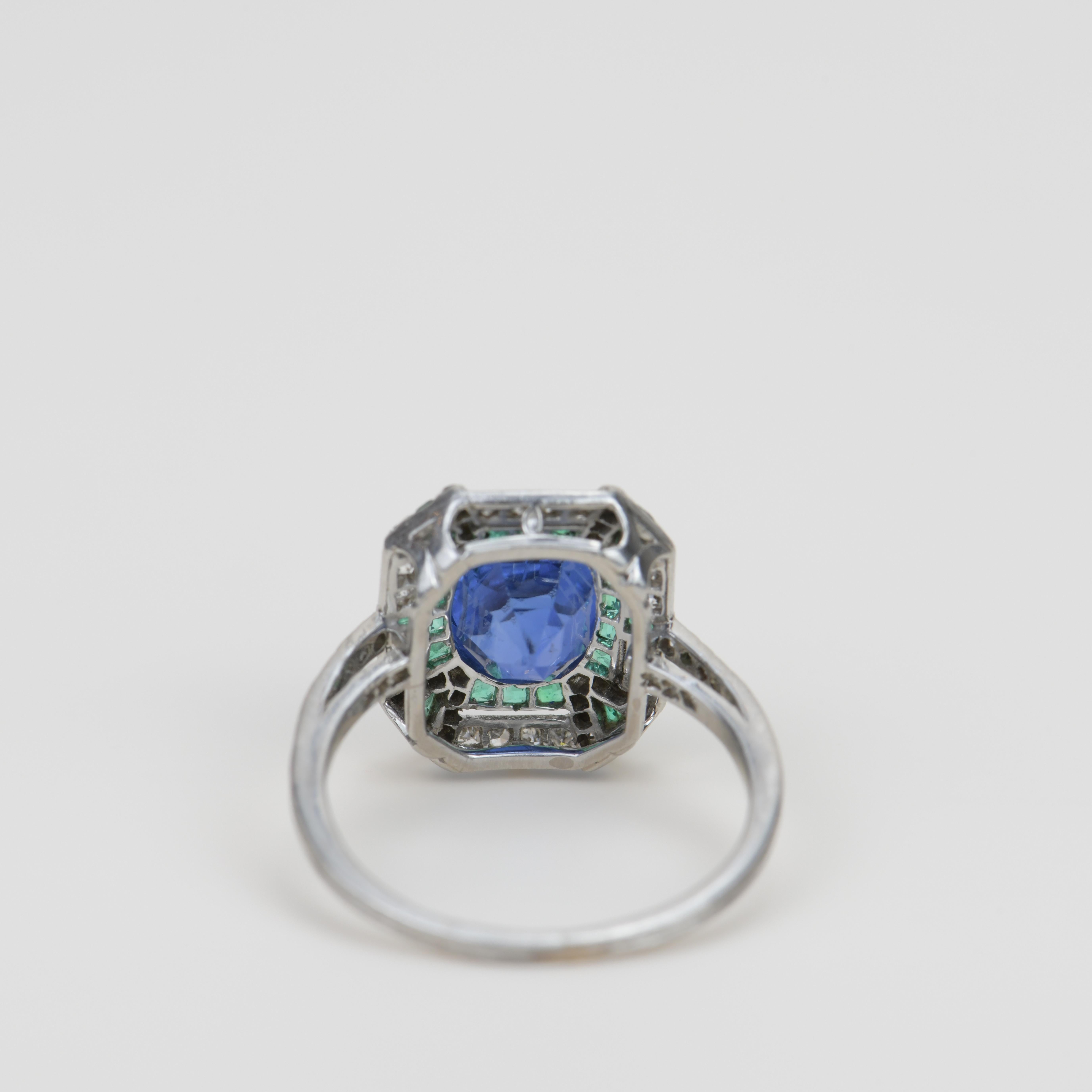 Women's Edwardian Platinum 3.7 Carat Sapphire Emerald Diamond Ring For Sale