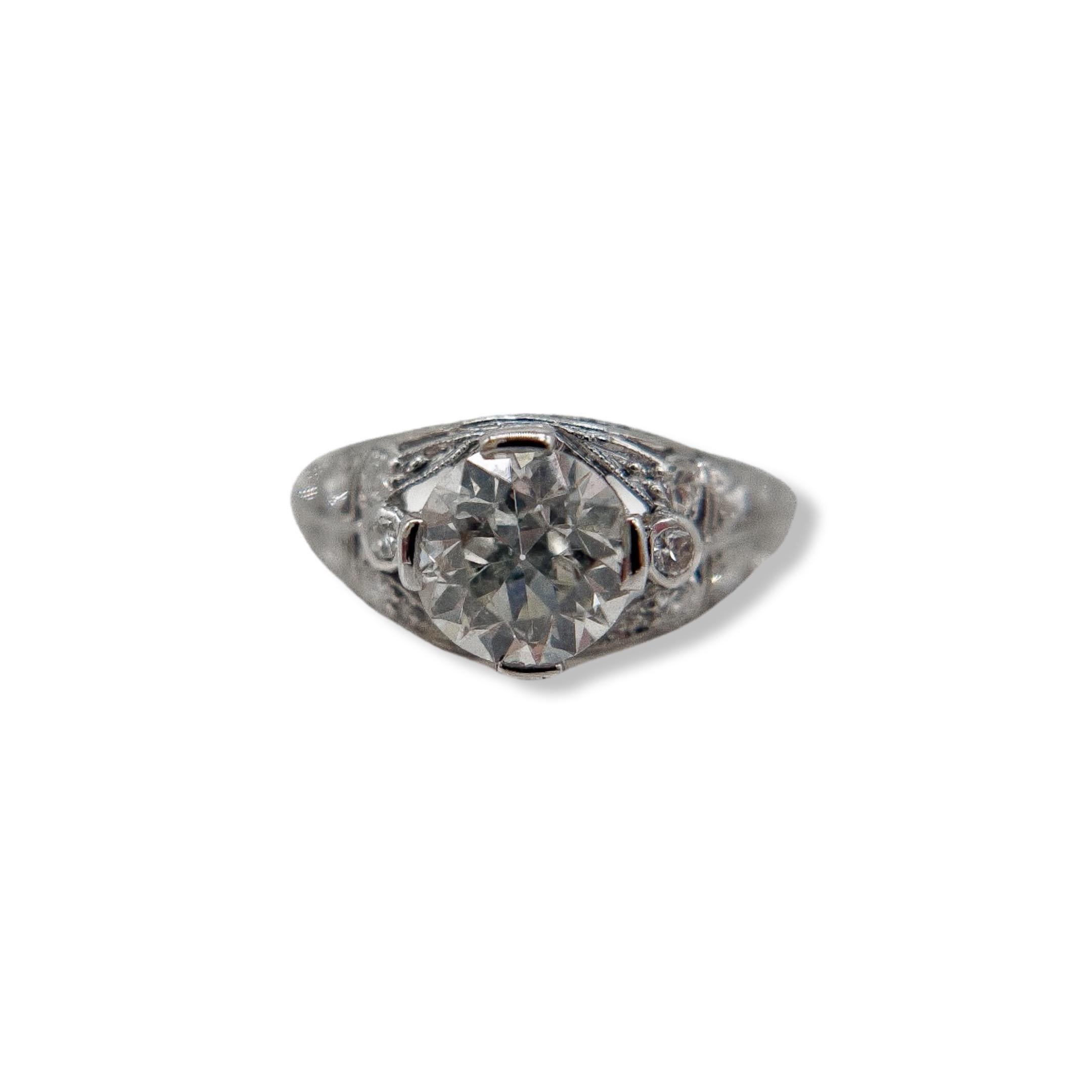 Antique Edwardian 1.3 Carat Platinum and Diamond Engagement Ring For Sale 1