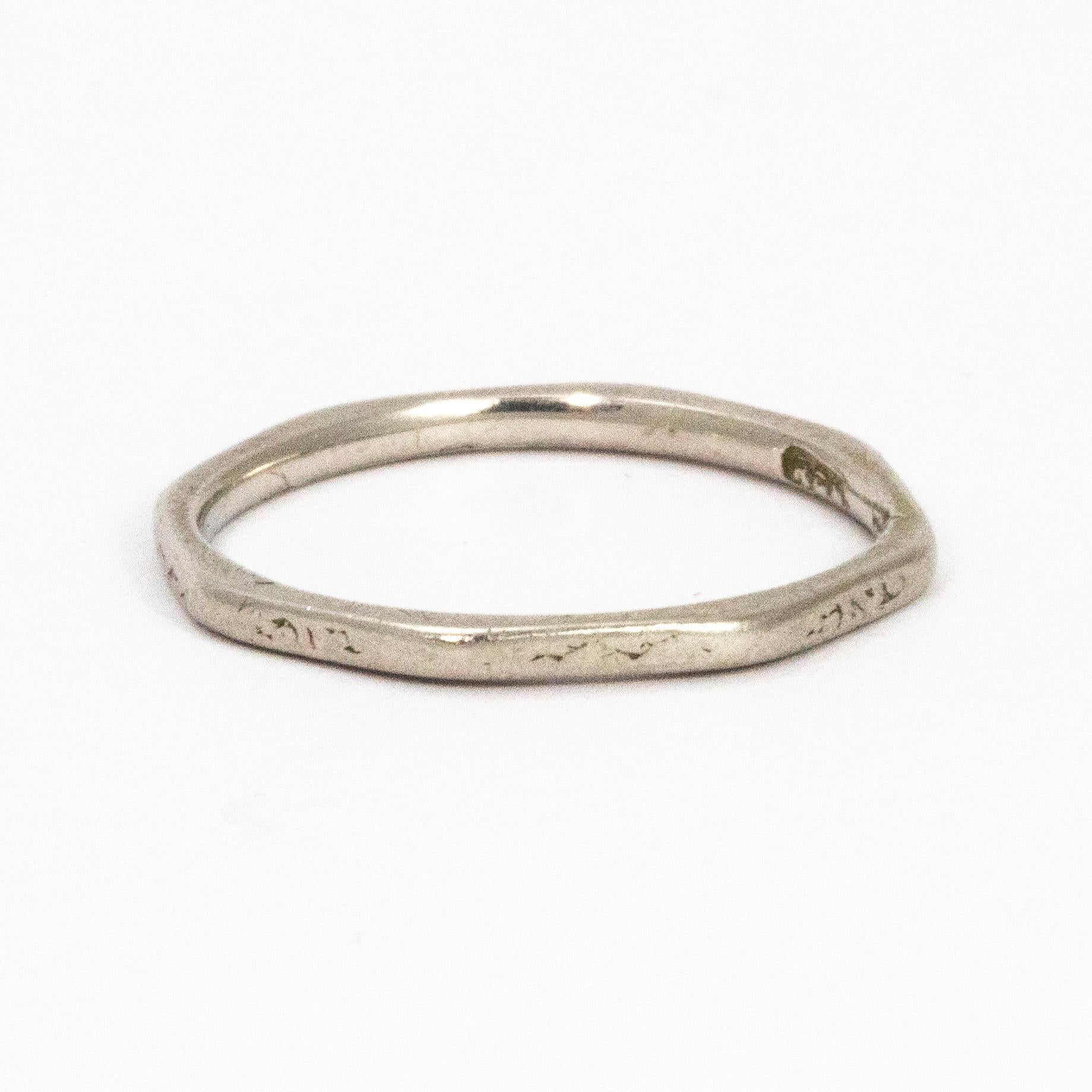 Edwardian Platinum Band In Good Condition For Sale In Chipping Campden, GB