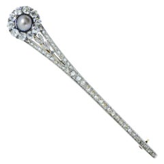 Edwardian Platinum Brooch with 47 Diamonds and Pearl, Circa 1907
