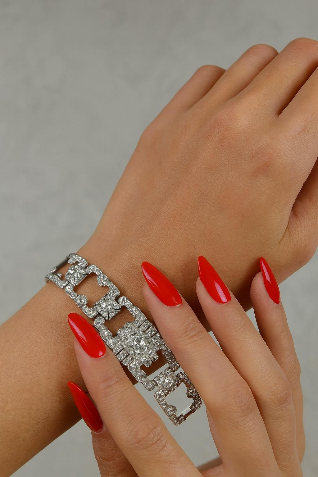 Pulsera eduardiana de diamantes en platino, Garrard - El Joyero de la Corona en Excelente estado para la venta en Chicago, IL