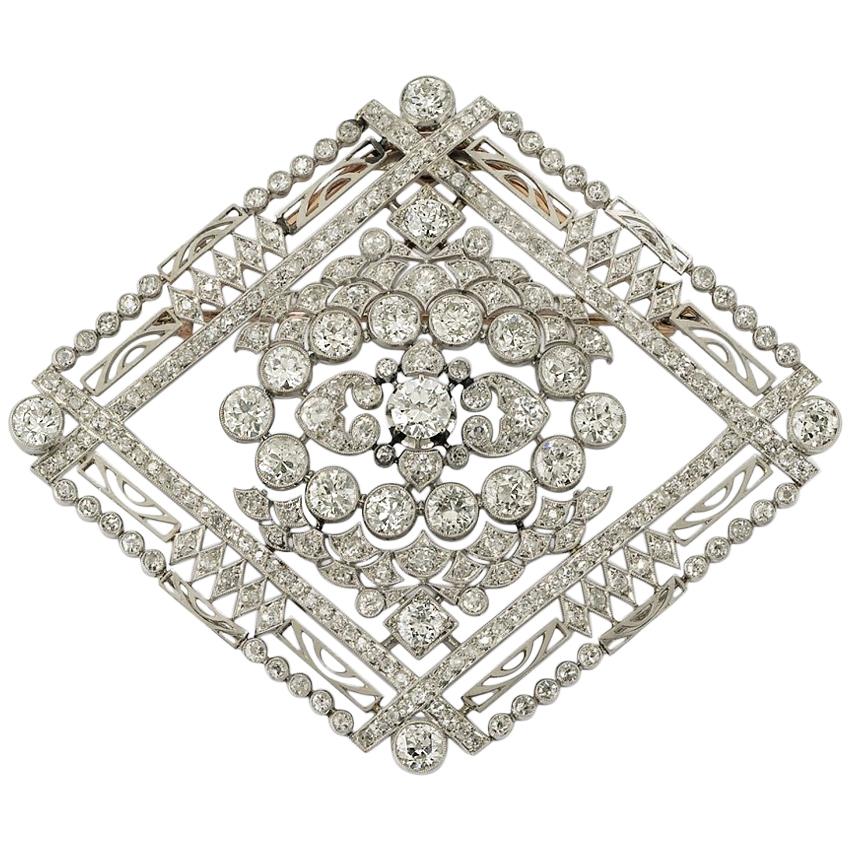 Edwardian Platinum Diamond Brooch 1910s