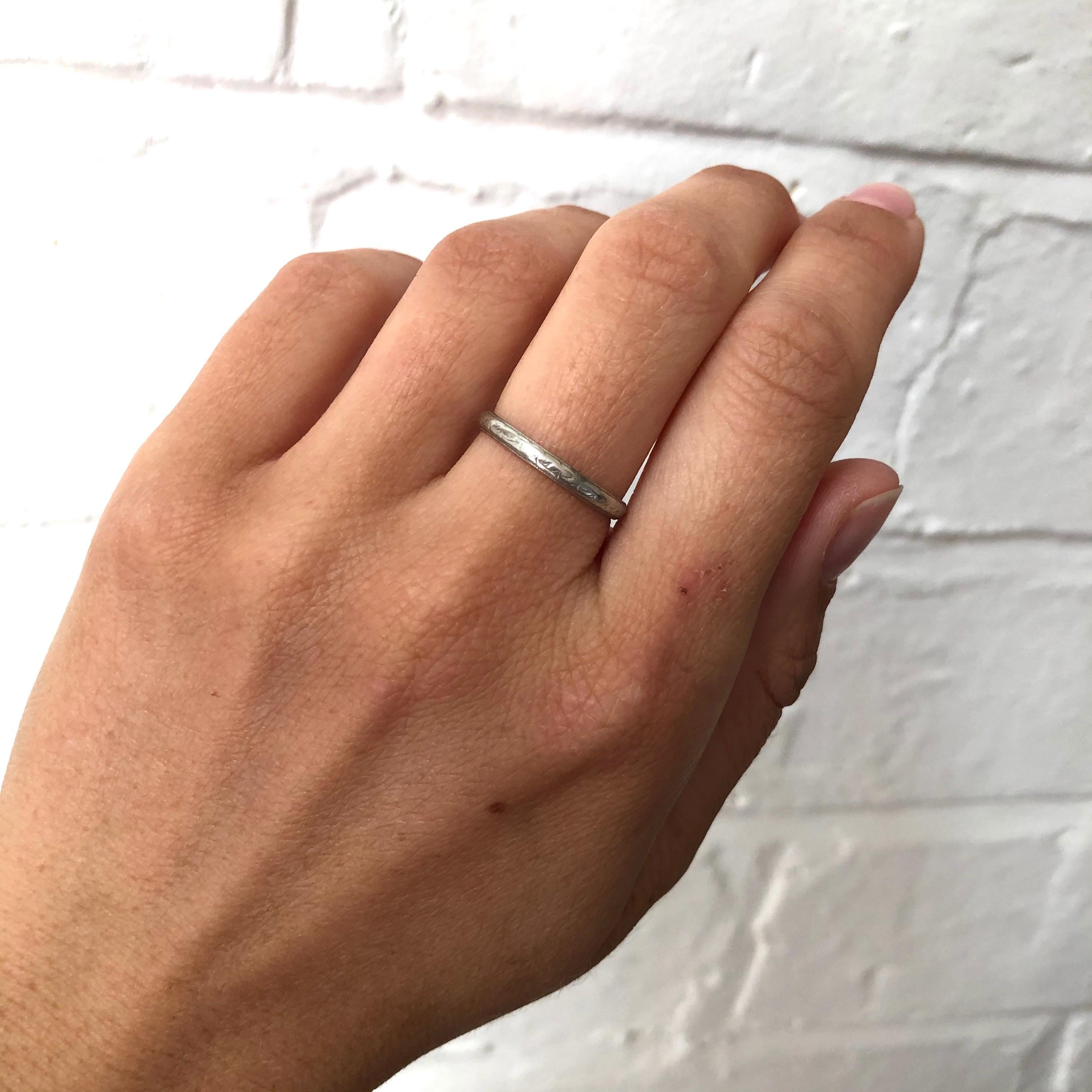 Edwardian Platinum Fancy Band In Good Condition In Chipping Campden, GB