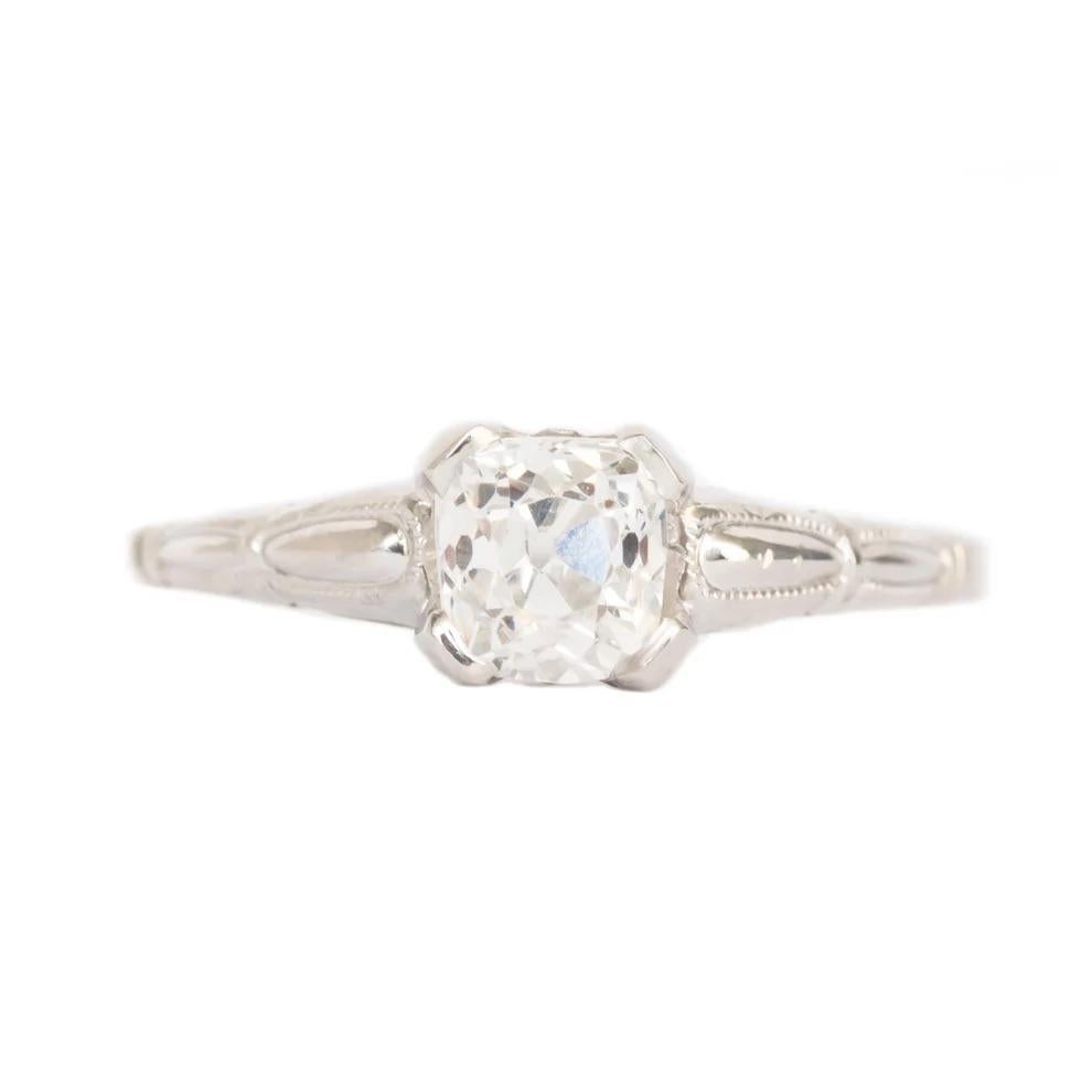Taille de l'anneau : 6.25
Type de métal : Platine
Poids : 2.4 grammes

Détails du diamant central
Diamant central CERTIFIÉ GIA - Certificat # 5191594489 (une copie du certificat sera fournie, mais pas le certificat lui-même)
Forme : Coussin