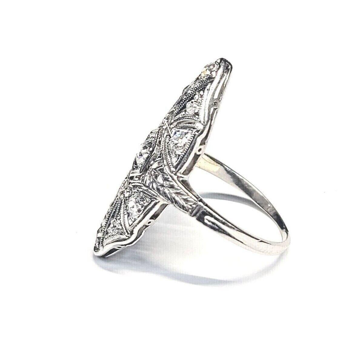 Edwardian Platinum Navette 1ctw Diamond Ring In Excellent Condition For Sale In Addison, TX