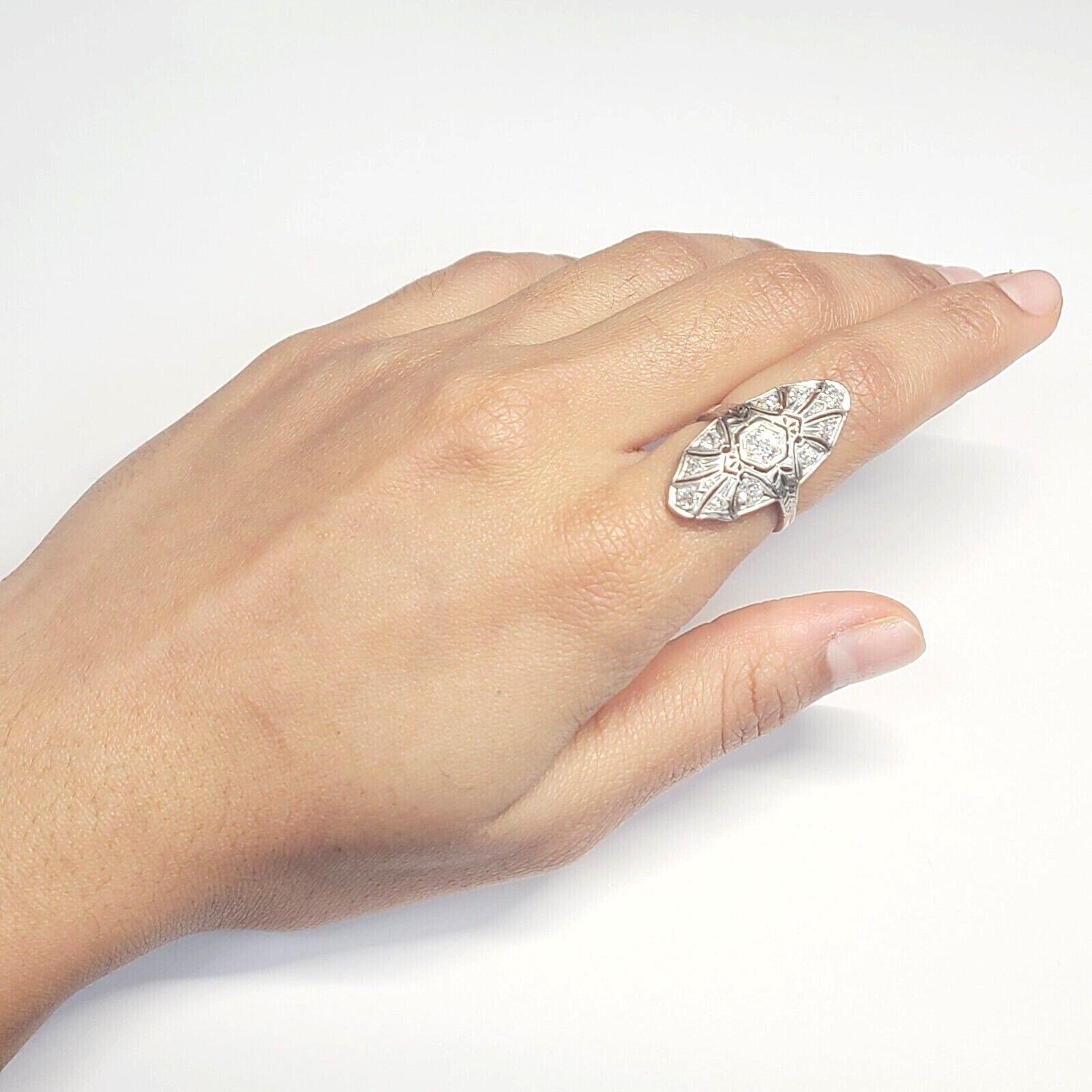 Edwardian Platinum Navette 1ctw Diamond Ring For Sale 2
