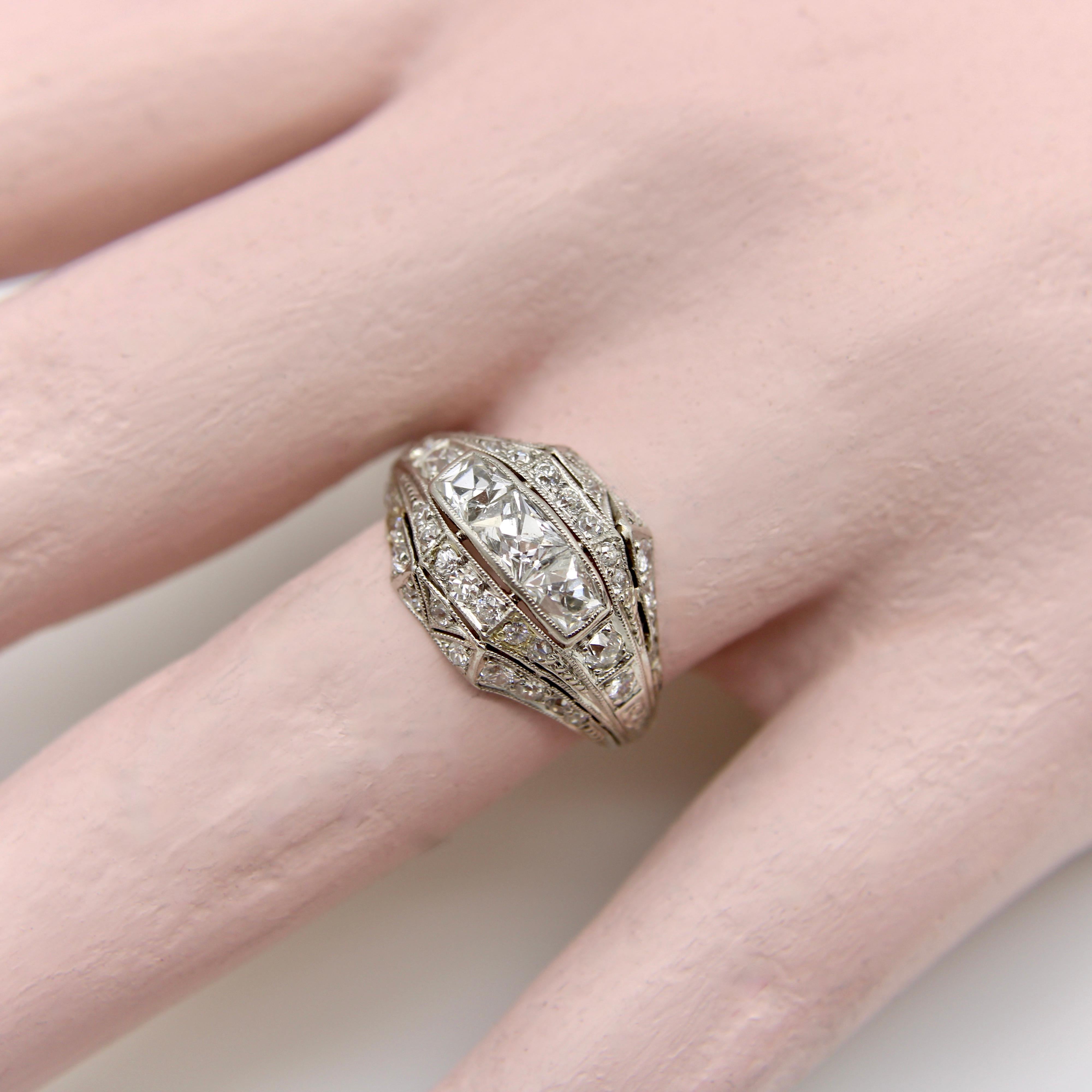 Bague édouardienne en platine avec diamant taillé Peruzzi Unisexe en vente