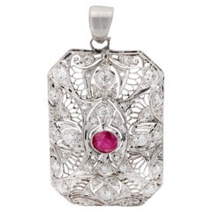 Anhänger aus edwardianischem Platin mit Rubin und Diamanten