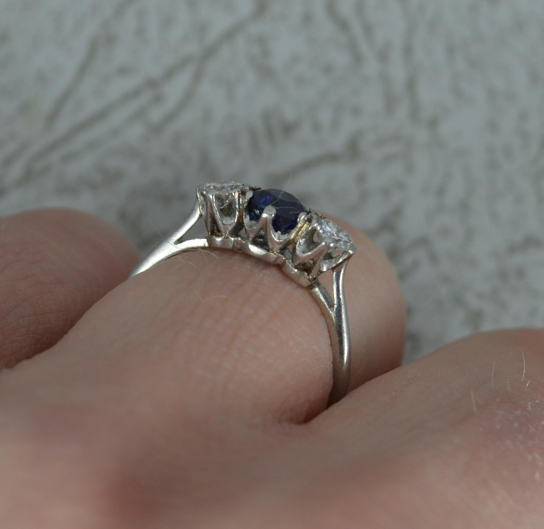 Verlobungsring aus Platin mit Saphir und Vs-Diamant, im viktorianischen Stil (Art déco)