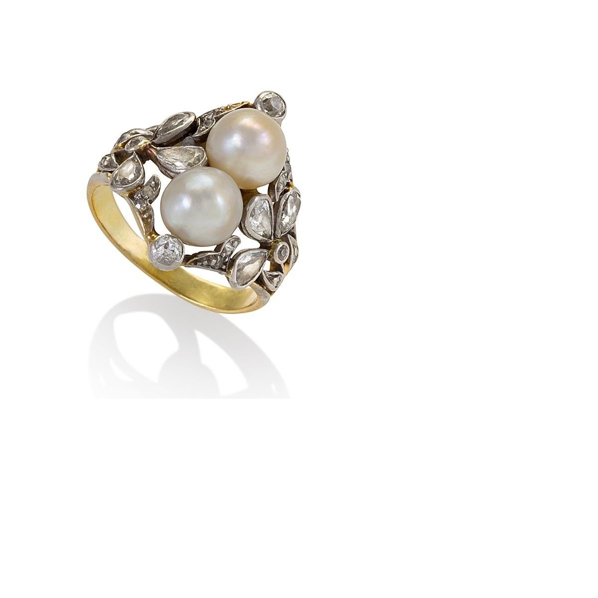 Edwardian Ring Featuring Pearls and Diamonds In Excellent Condition For Sale In New York, NY