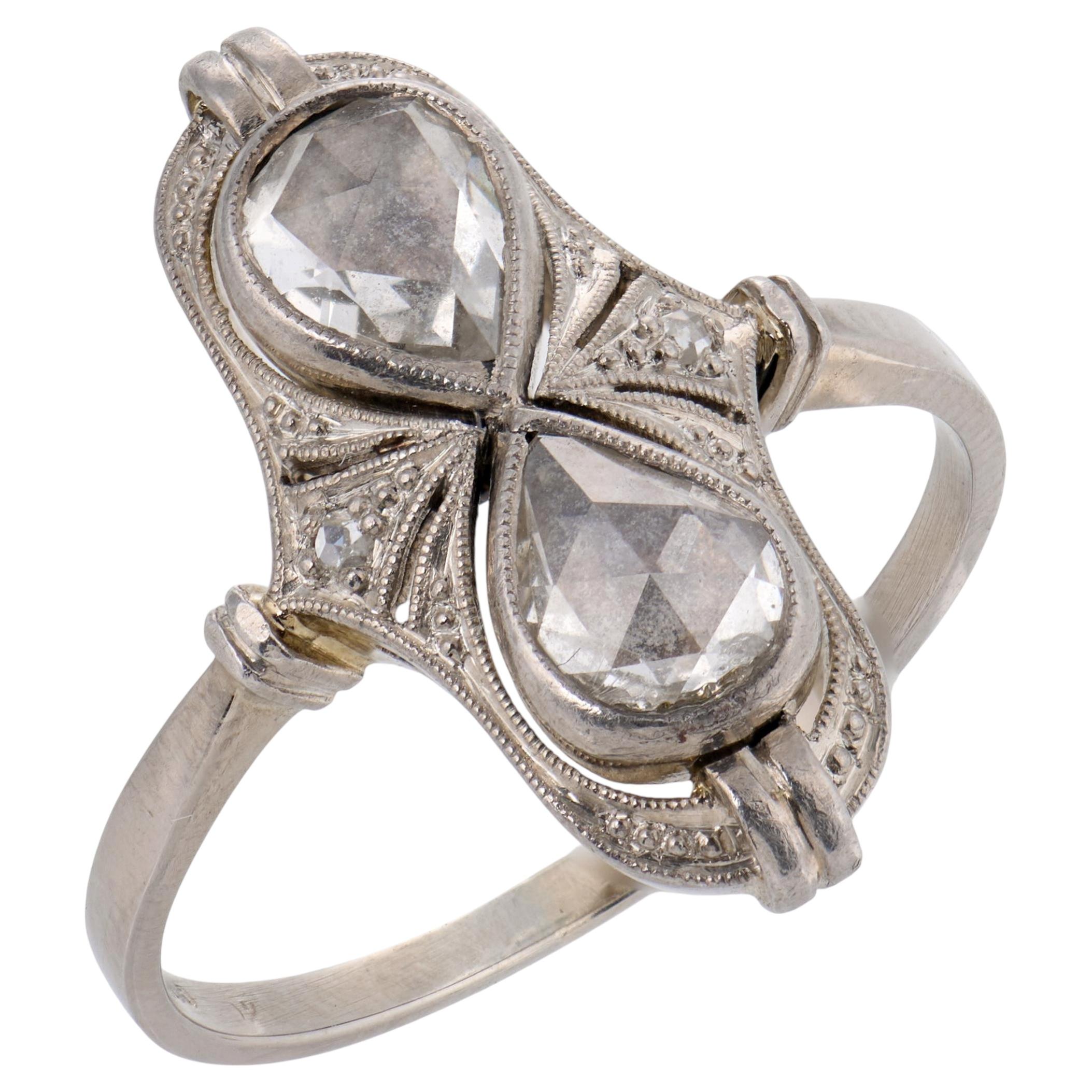 Ring aus 14-karätigem Weißgold mit einem Diamanten im edwardianischen Rosenschliff