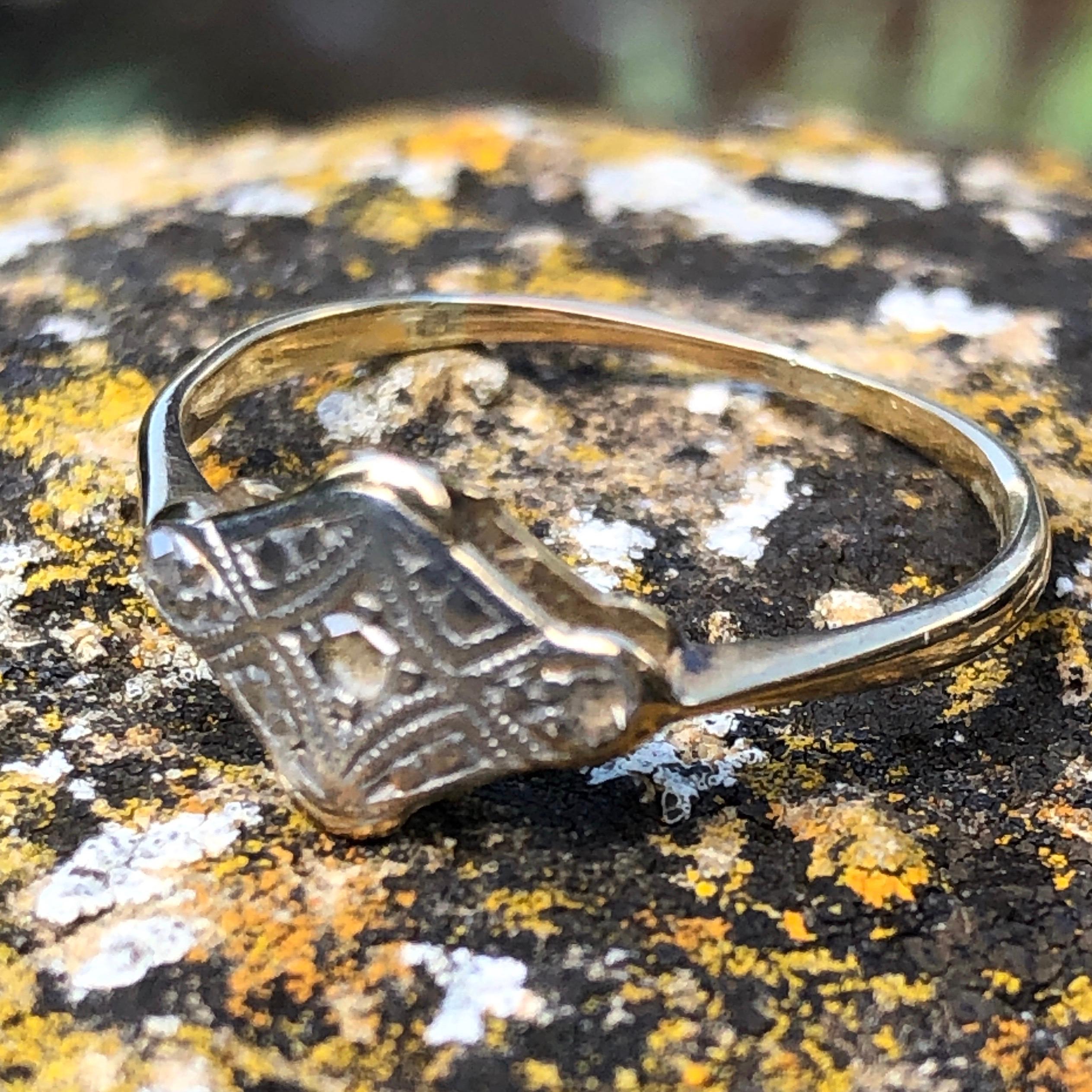 Edwardian Rose Cut Diamond and 18 Carat Gold Panel Ring In Good Condition In Chipping Campden, GB