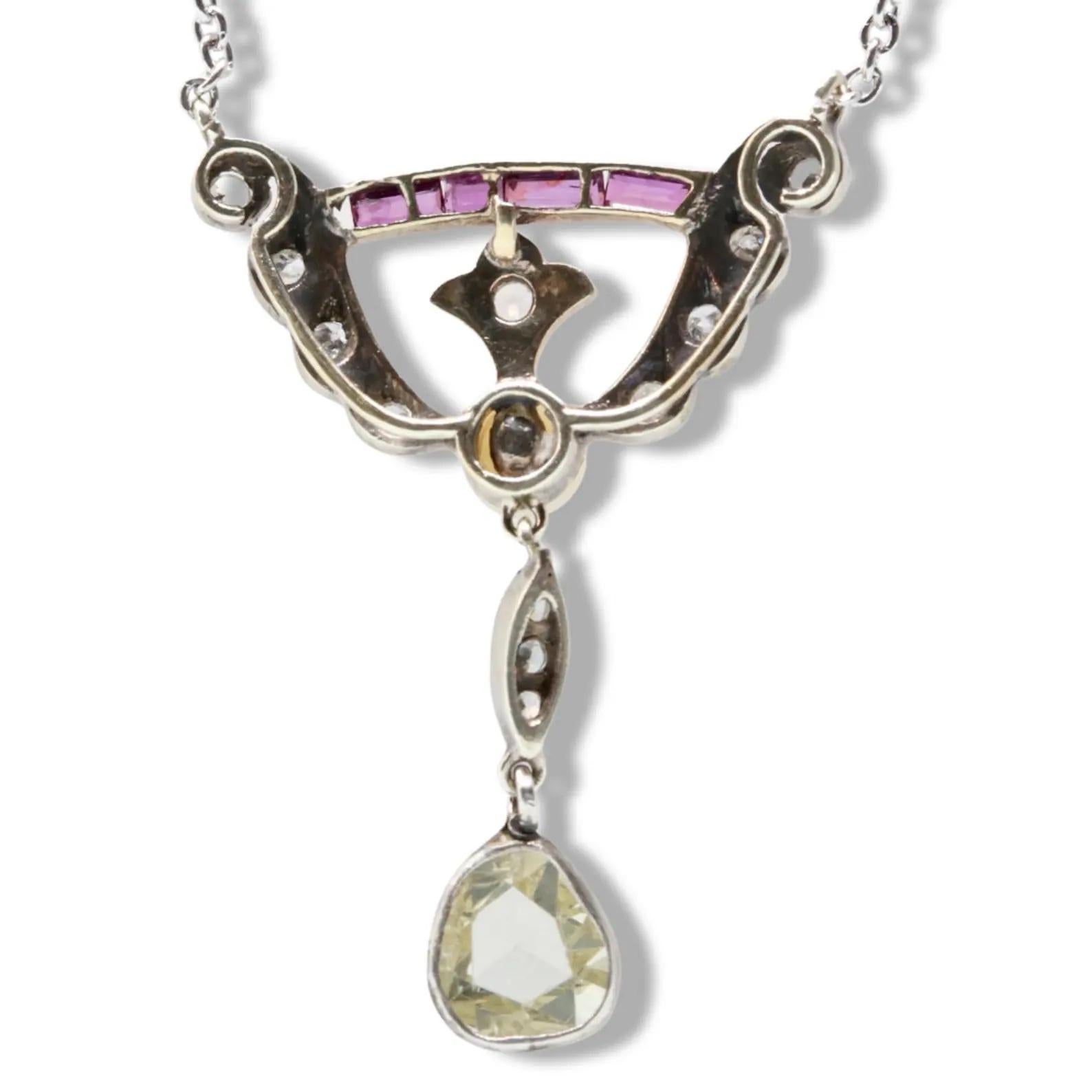 Edwardianische Diamant & Rubin Tropfen Halskette aus Platin mit Rosenschliff im Zustand „Gut“ im Angebot in Boston, MA