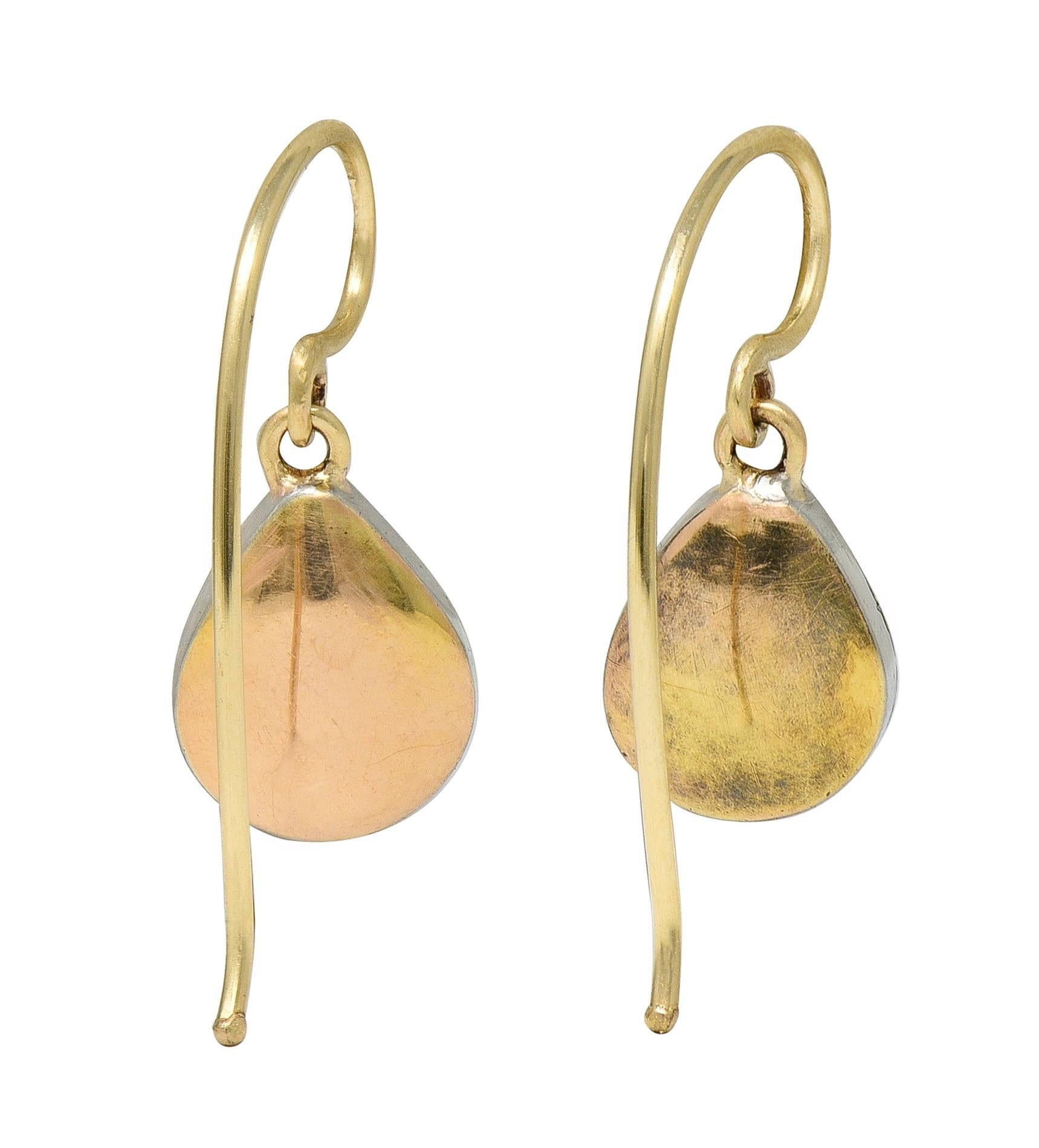 Taglio a rosa Orecchini a goccia antichi Edwardian Rose Cut Pear Diamond in platino oro 14K in vendita