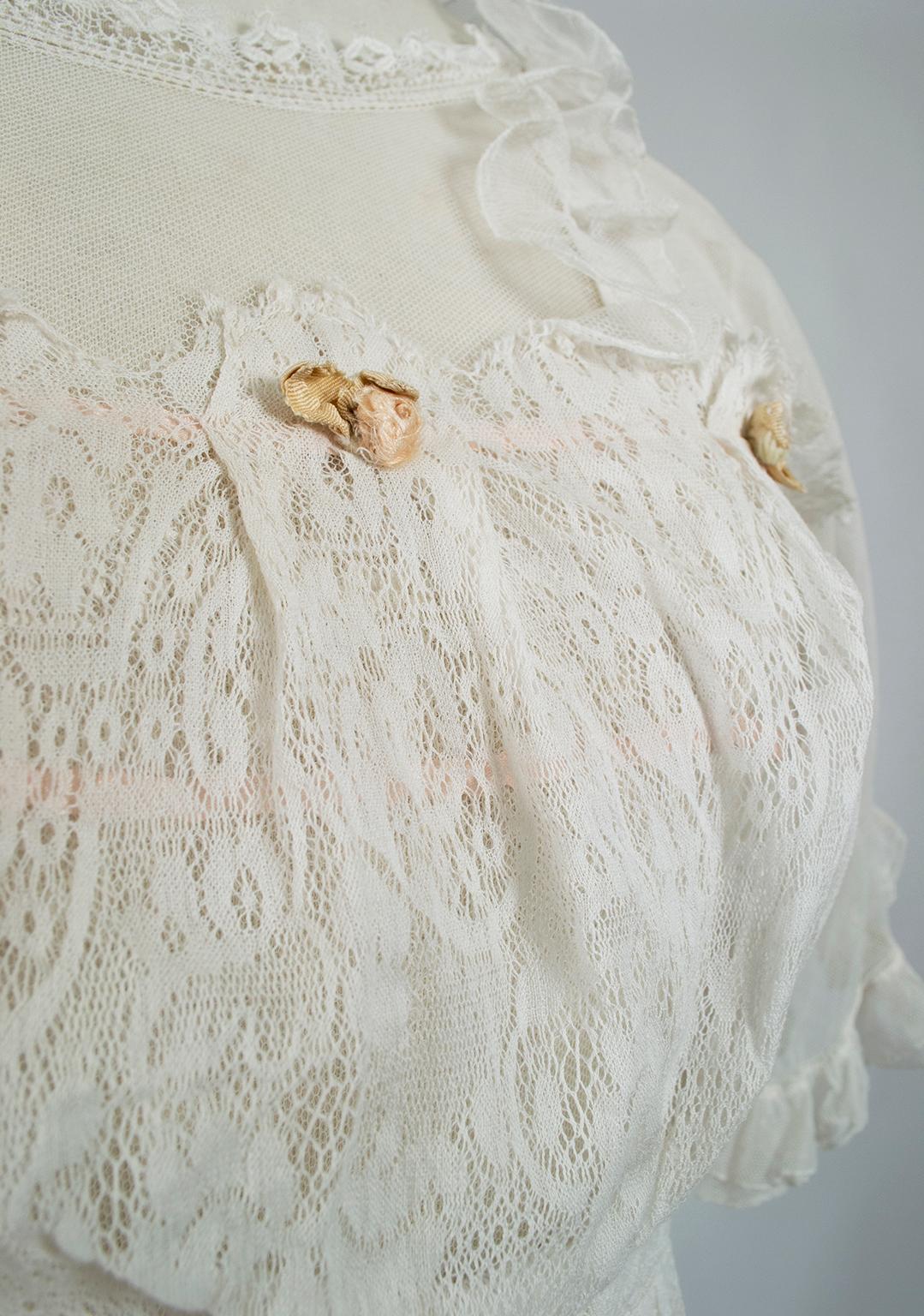 Weißes weißes edwardianisches Netz Rosenknospen-Nacht-Tee- oder Brautkleid - XXS, frühe 1900er Jahre im Angebot 6