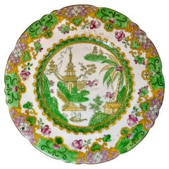 Assiette à dessert « Pagode asiatique » de la collection Royal Doulton, peinte à la main, style édouardien