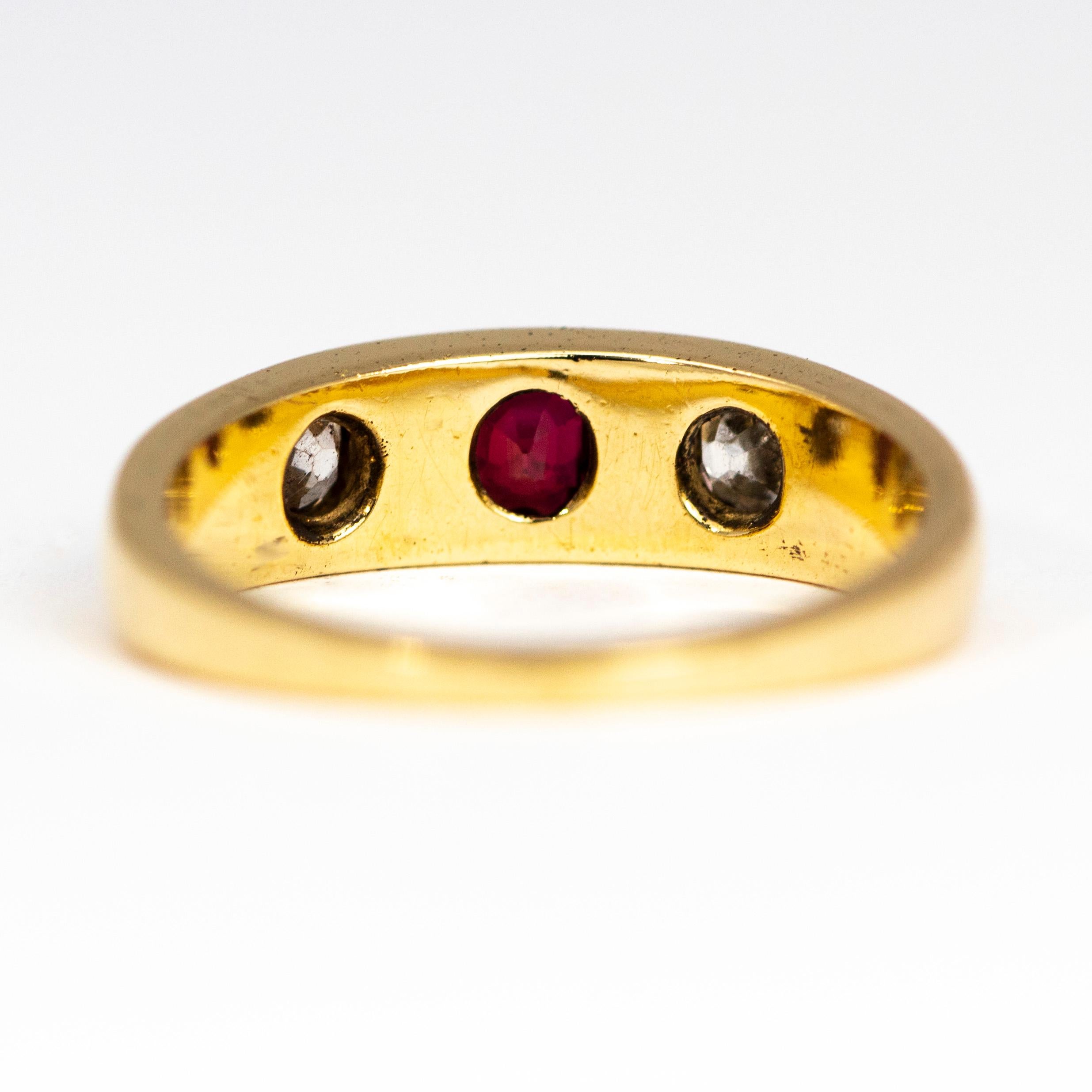 Edwardian Ruby and Diamond 18 Carat Gold Three-Stone Band In Good Condition In Chipping Campden, GB
