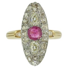 Anillo Eduardiano Navette de Rubíes y Diamantes