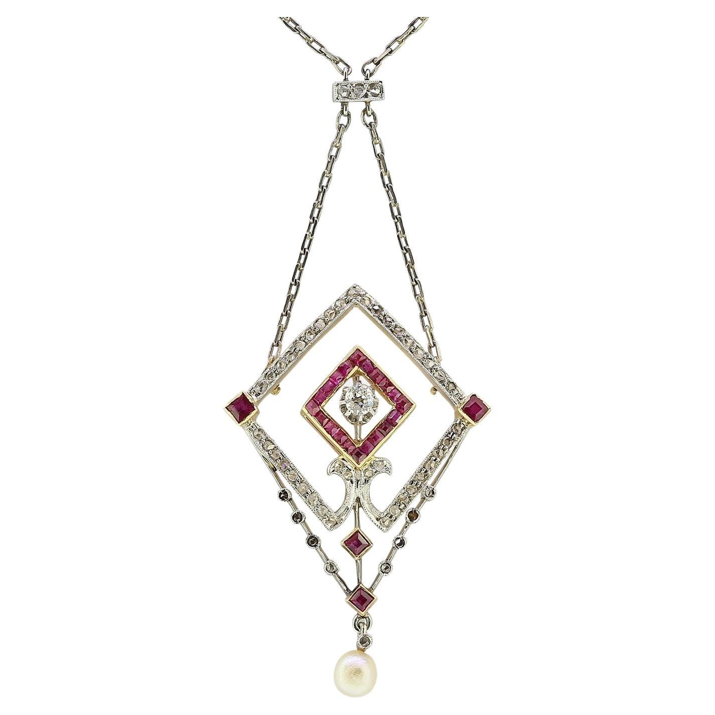 Collier pendentif édouardien en rubis et diamants