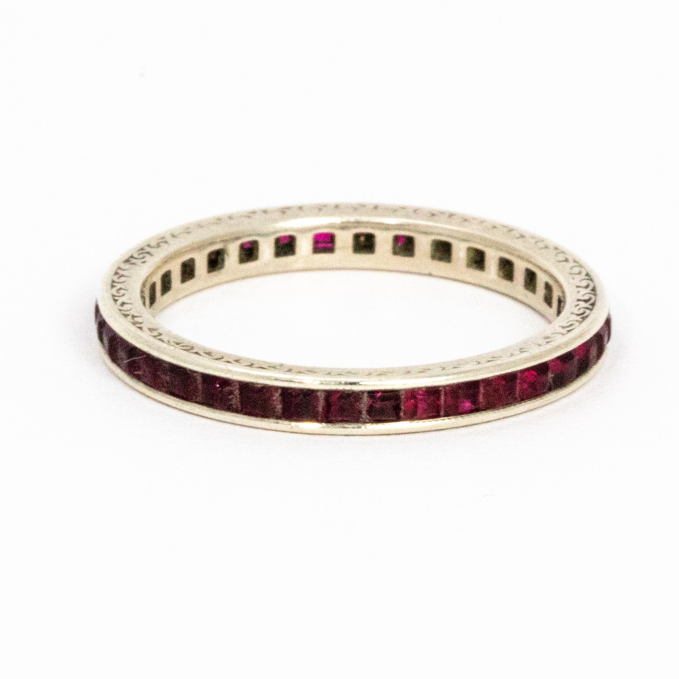Edwardian Ruby and Platinum Full Eternity Band In Good Condition In Chipping Campden, GB