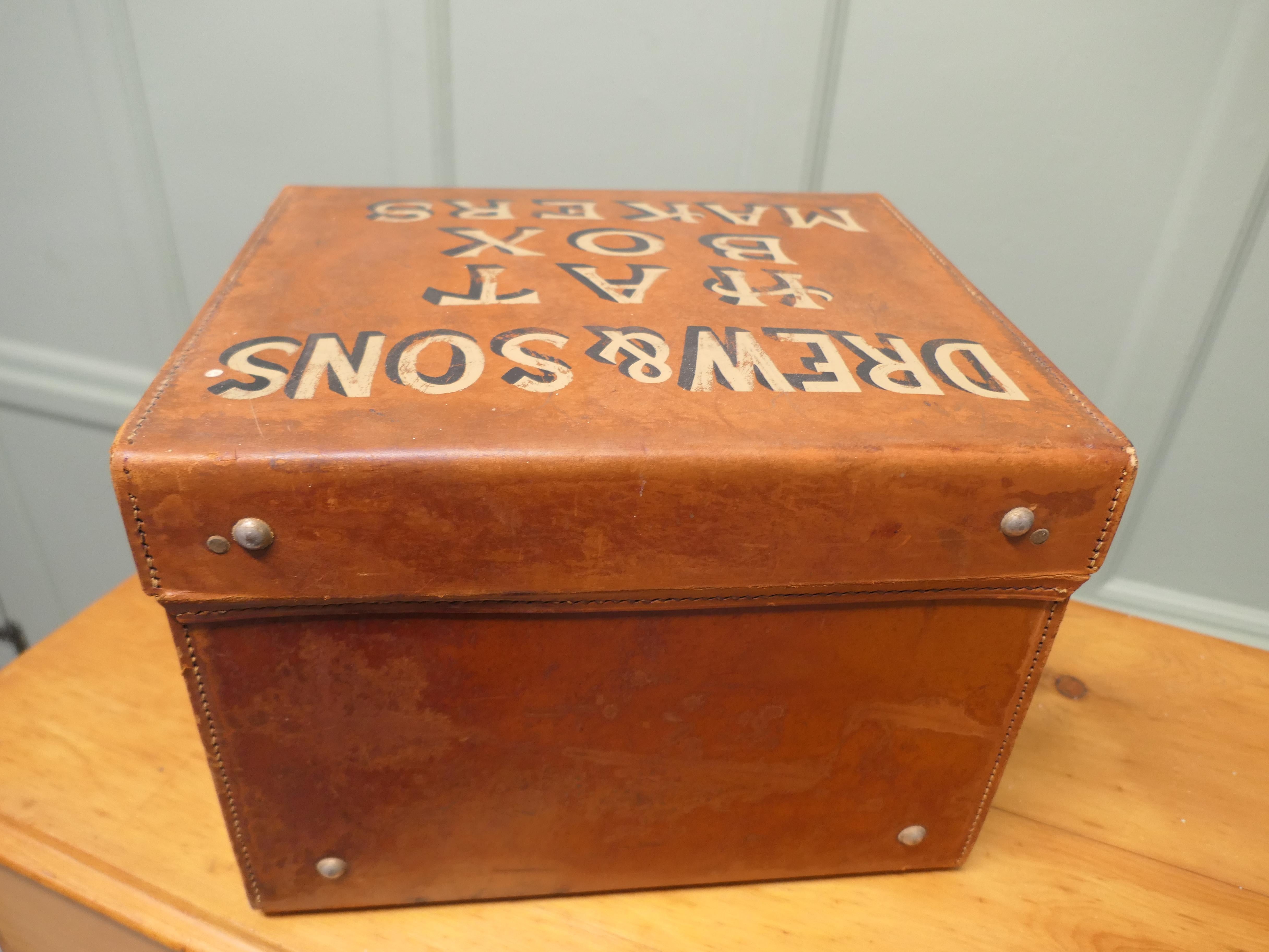 Edwardian Salesman’s Sample Hat Box by Drew and Sons Trunk Makers For Sale 1