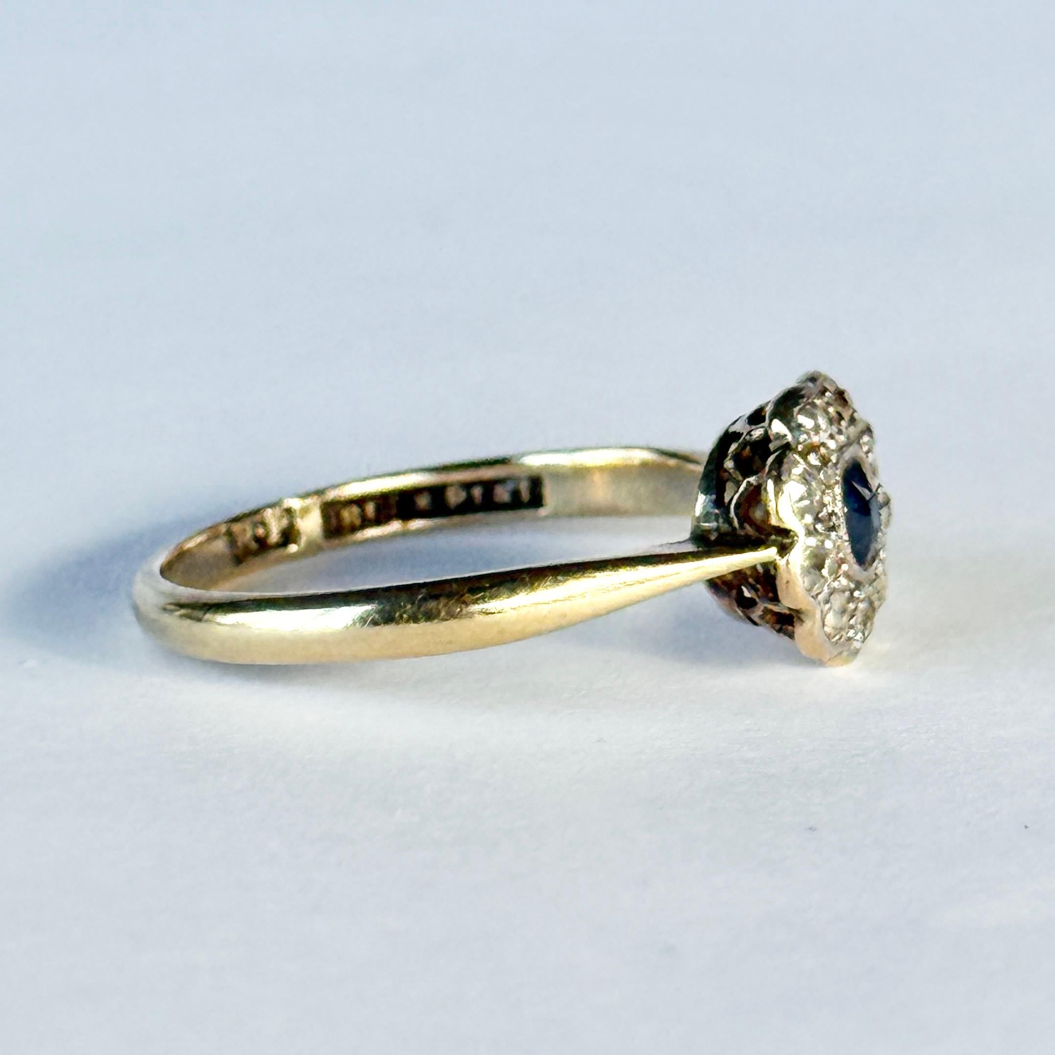 Taglio rotondo Anello a grappolo con zaffiro e diamante in oro 18 carati di epoca edoardiana in vendita