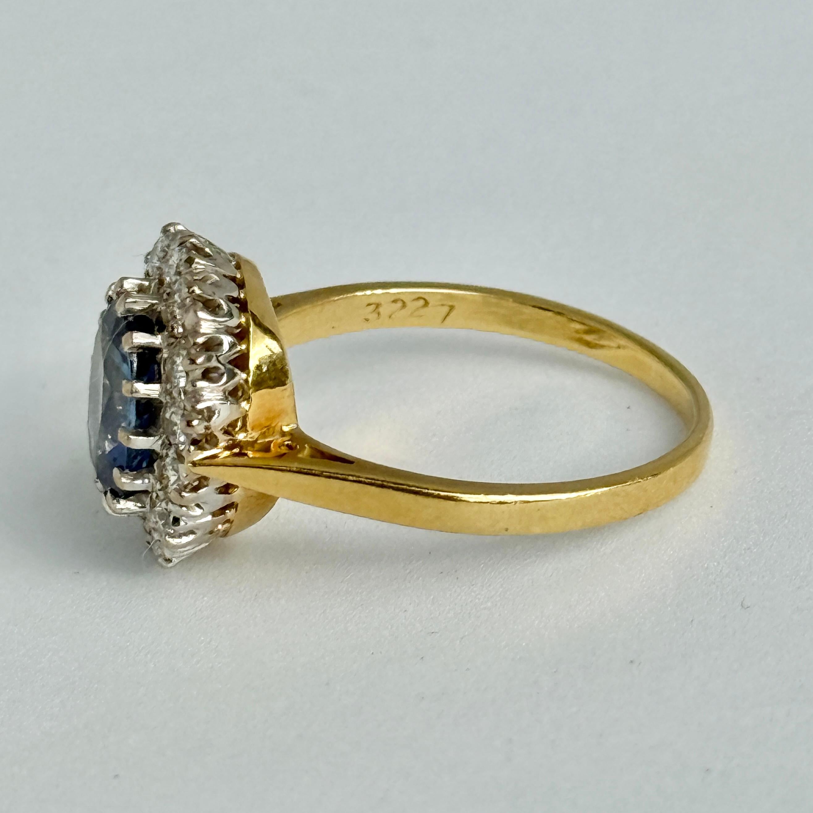 Anello a grappolo con zaffiro e diamante in oro 18 carati di epoca edoardiana In condizioni buone in vendita a Chipping Campden, GB