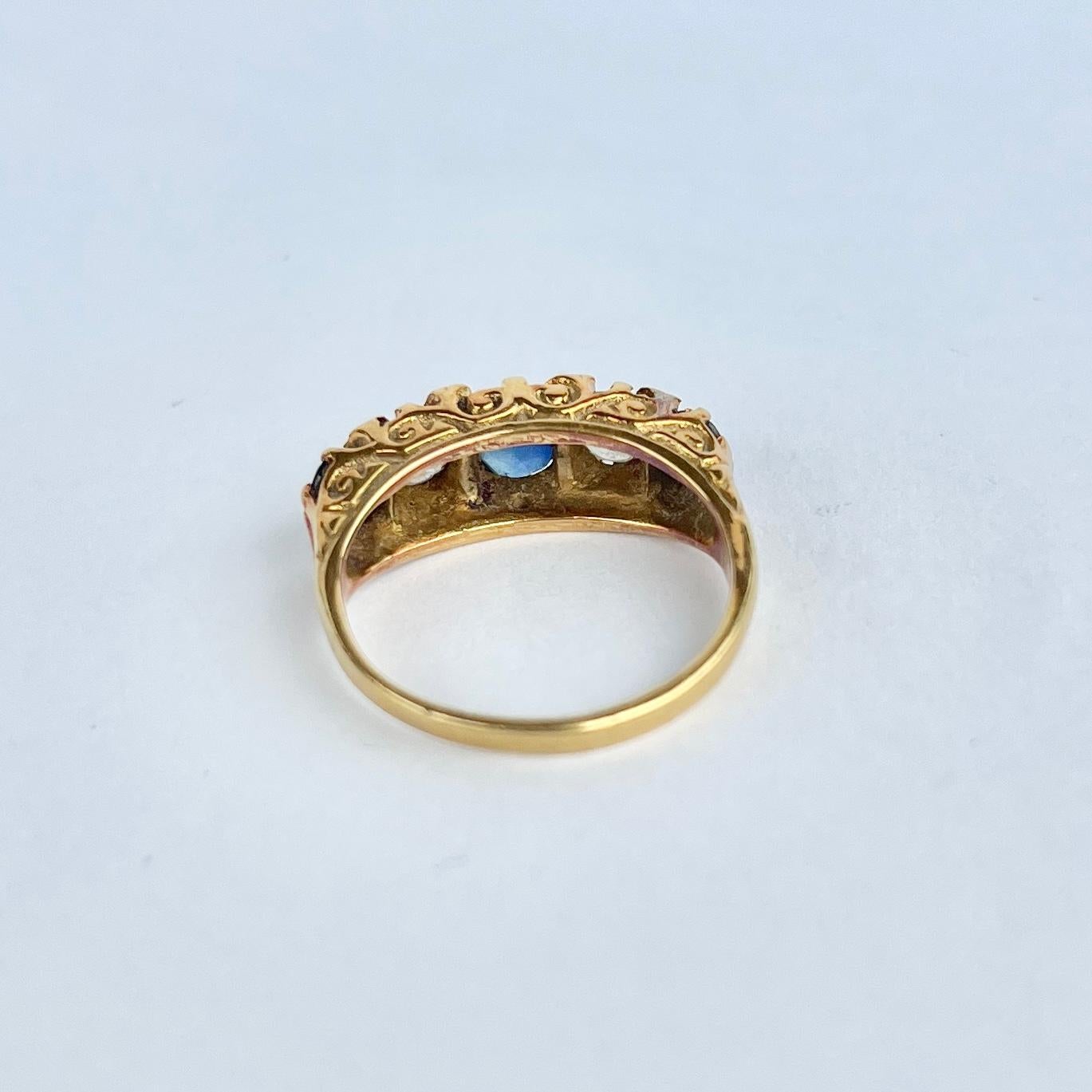 Round Cut Edwardian Sapphire and Diamond 18 Carat Gold Five-Stone Ring For Sale