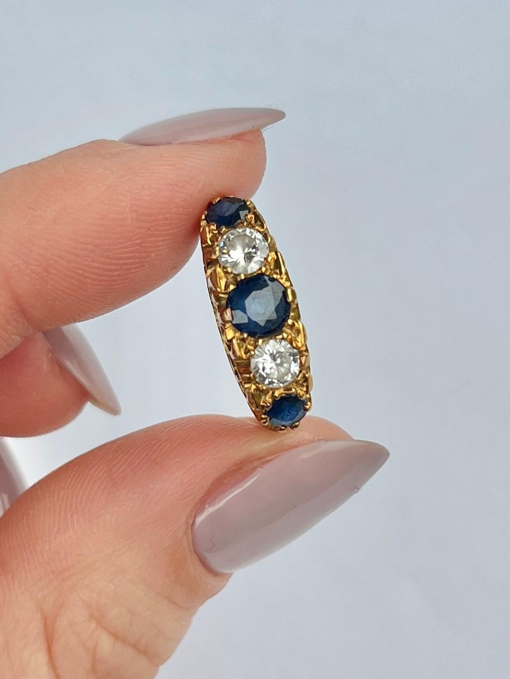 Edwardian Sapphire and Diamond 18 Carat Gold Five-Stone Ring For Sale 1