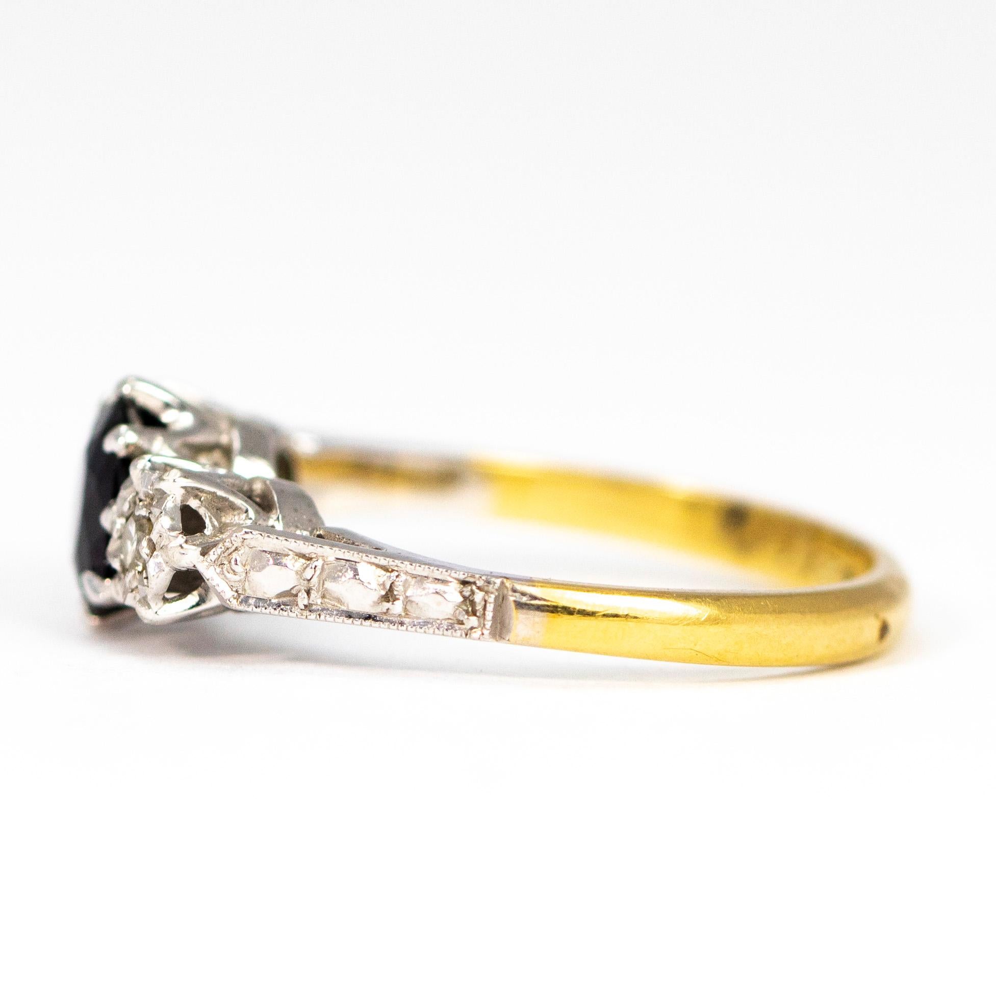 Edwardian Sapphire and Diamond 18 Carat Gold Three-Stone Ring In Good Condition In Chipping Campden, GB