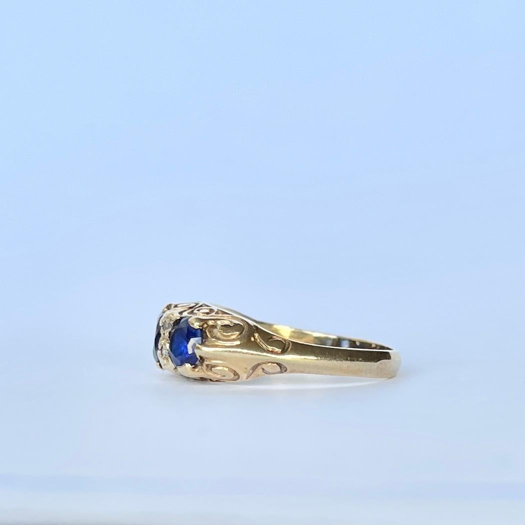 Women's Edwardian Sapphire and Diamond 18 Carat Gold Three-Stone Ring For Sale