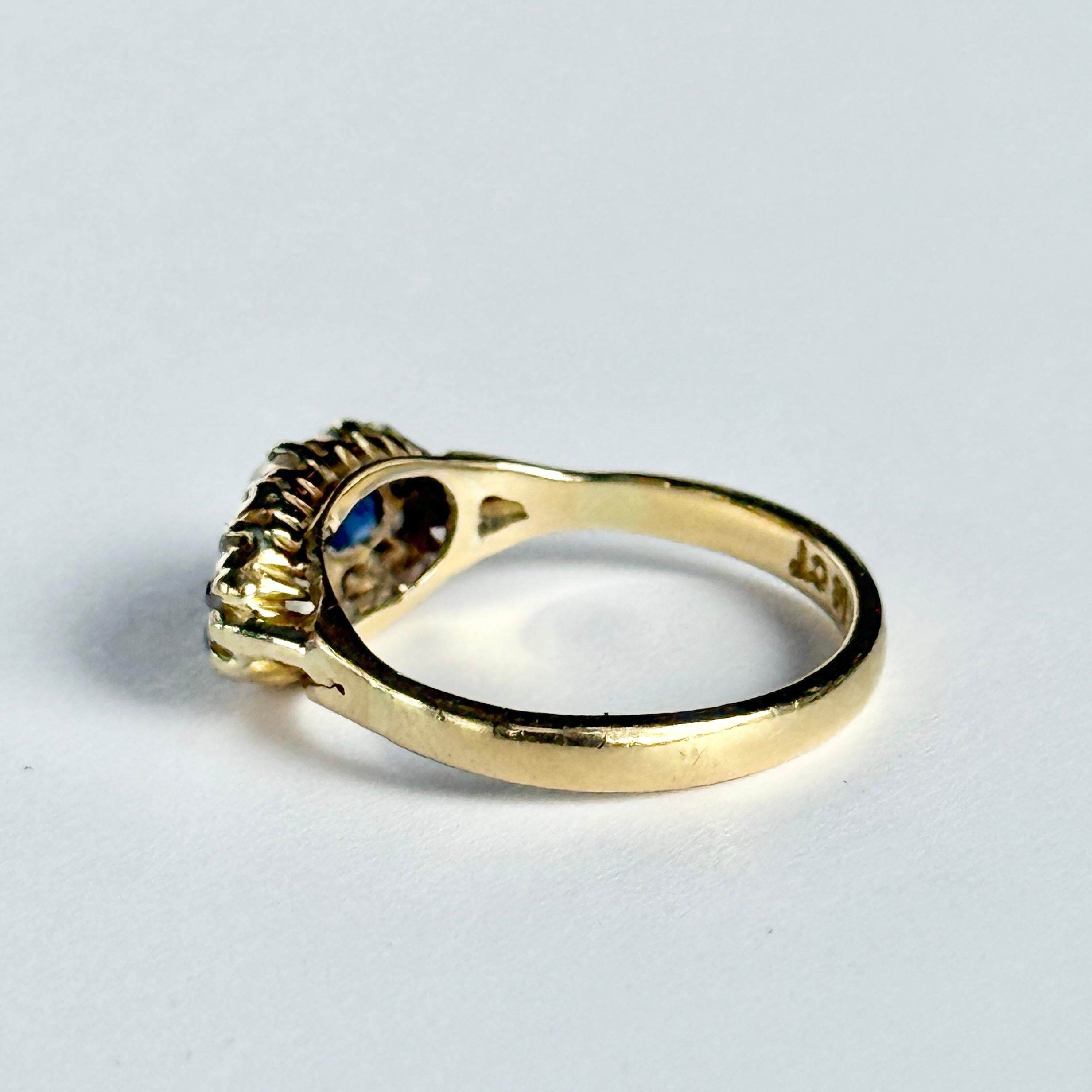 Women's Edwardian Sapphire and Diamond 18 Carat Gold Two Stone Ring For Sale