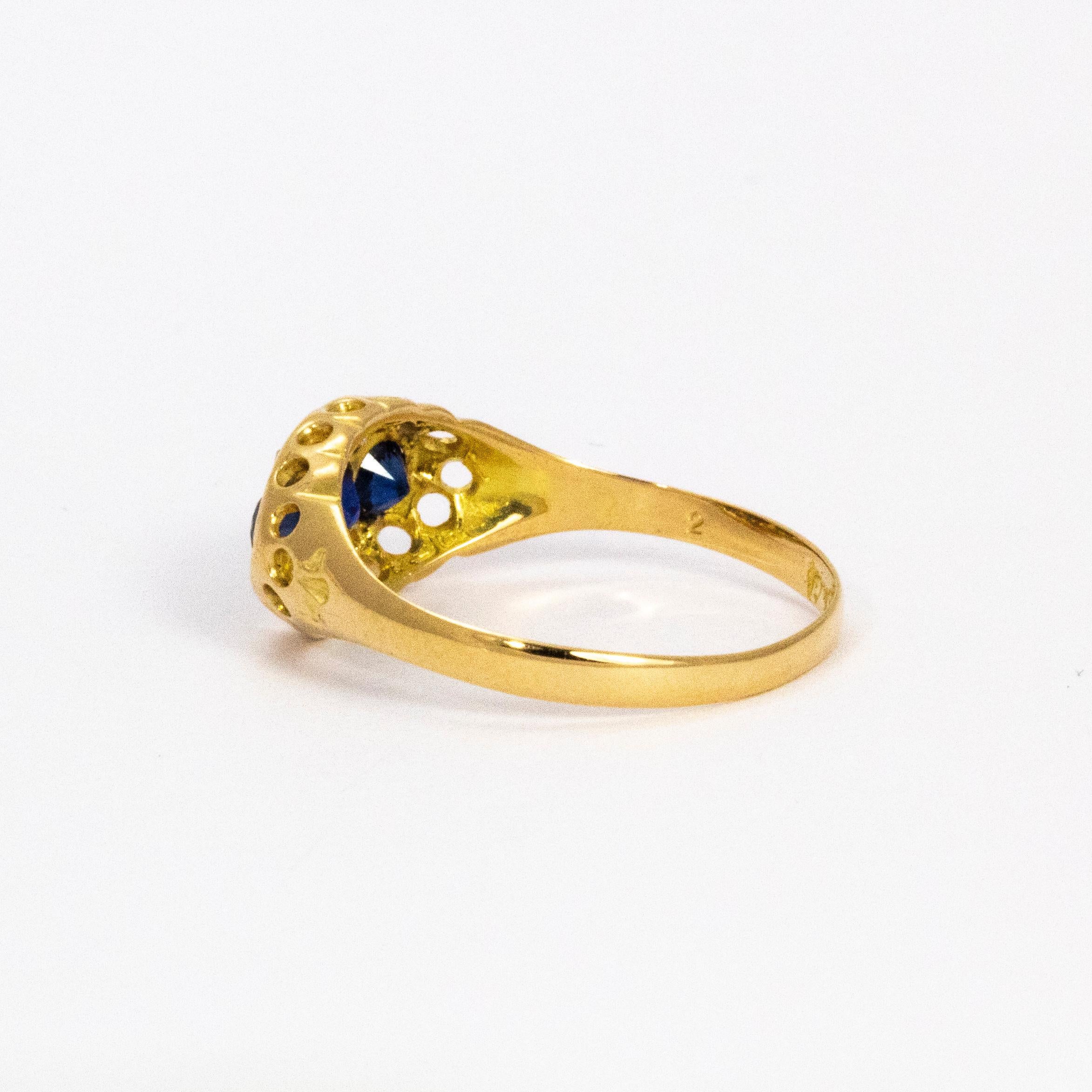 Women's or Men's Edwardian Sapphire and Diamond 18 Carat Gold Ring