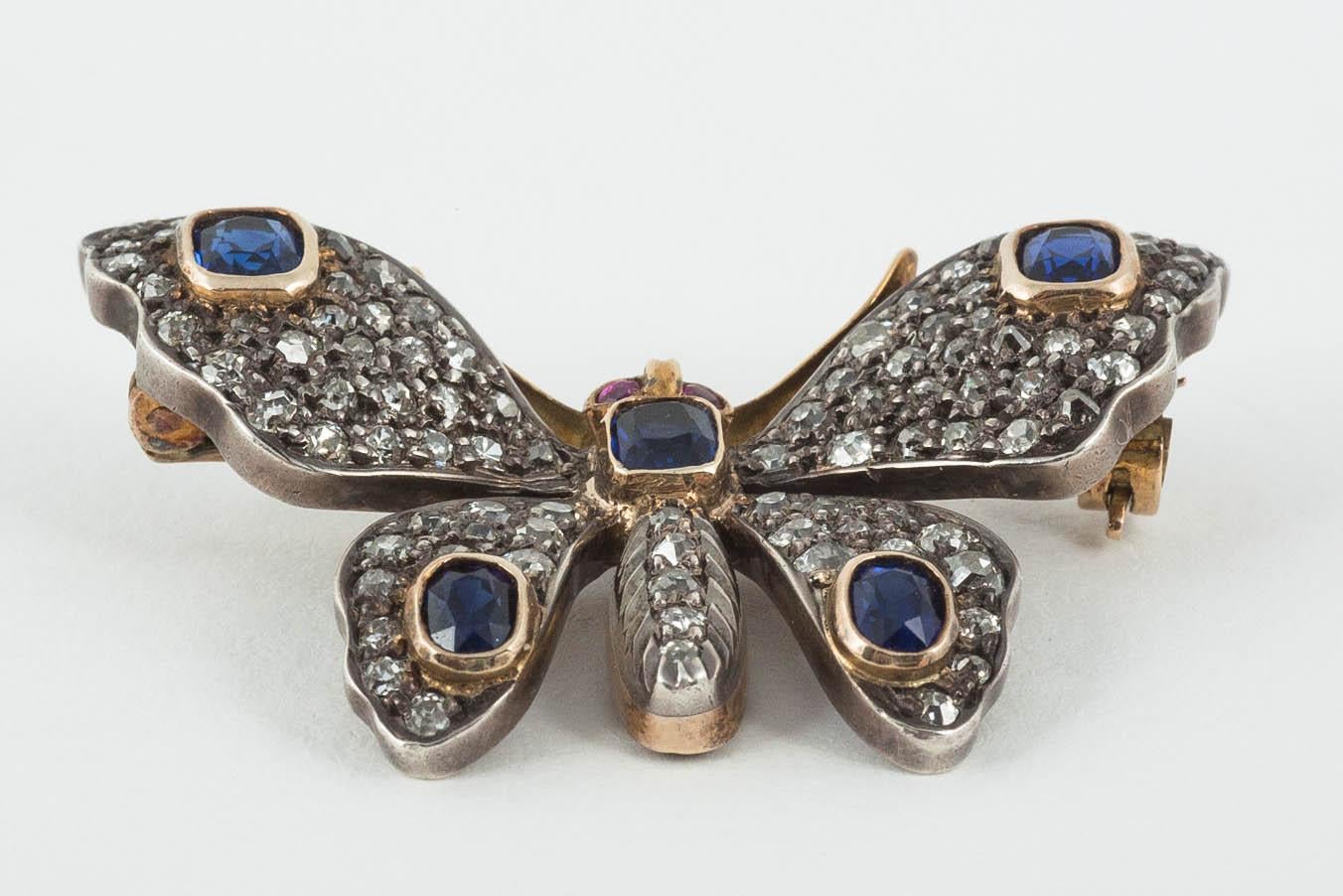Fine Sapphire and Diamond brooch set in Silver and 15ct Gold 