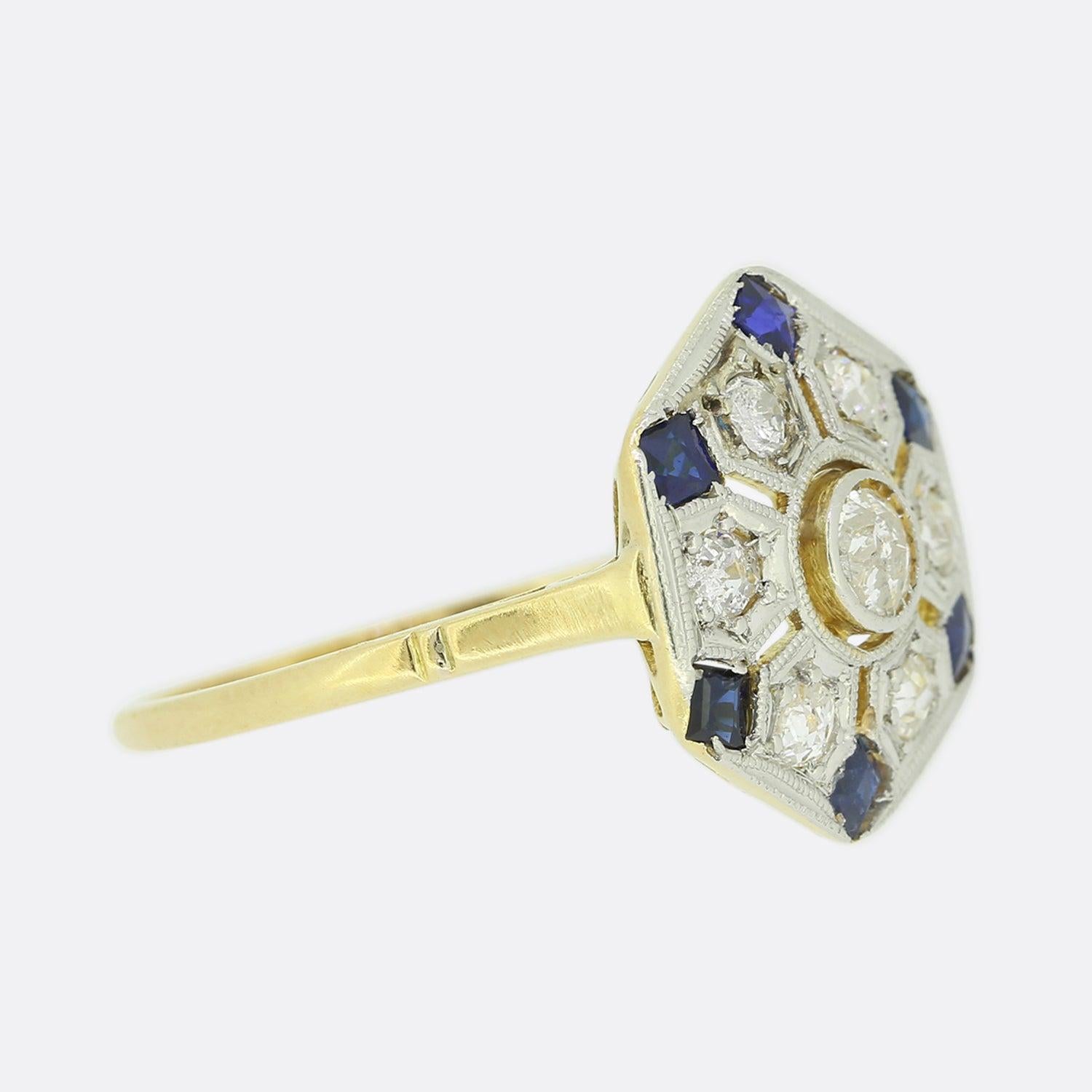 Tischring mit edwardianischem Saphir und Diamant (Edwardian) im Angebot