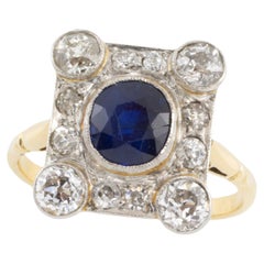 Anello edoardiano con zaffiro e diamanti taglio vecchio