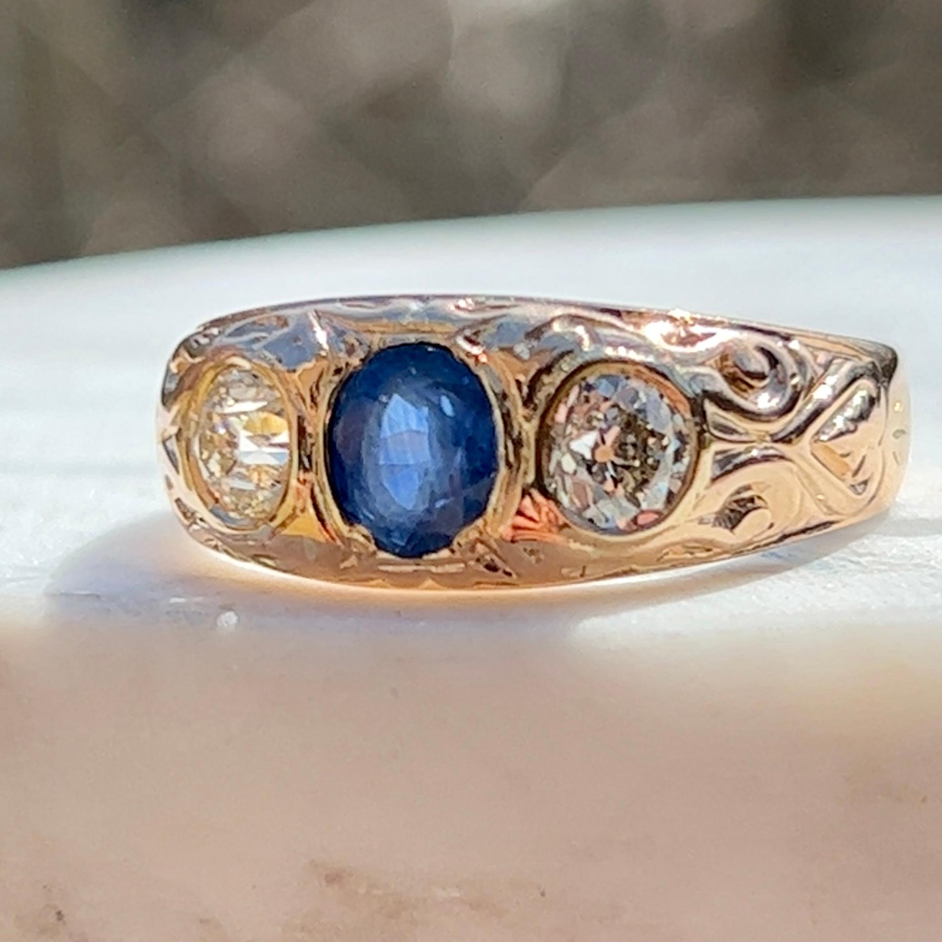 Edwardian Sapphire and Old Mine Cut Diamond Ring in 14k Gold For Sale 1