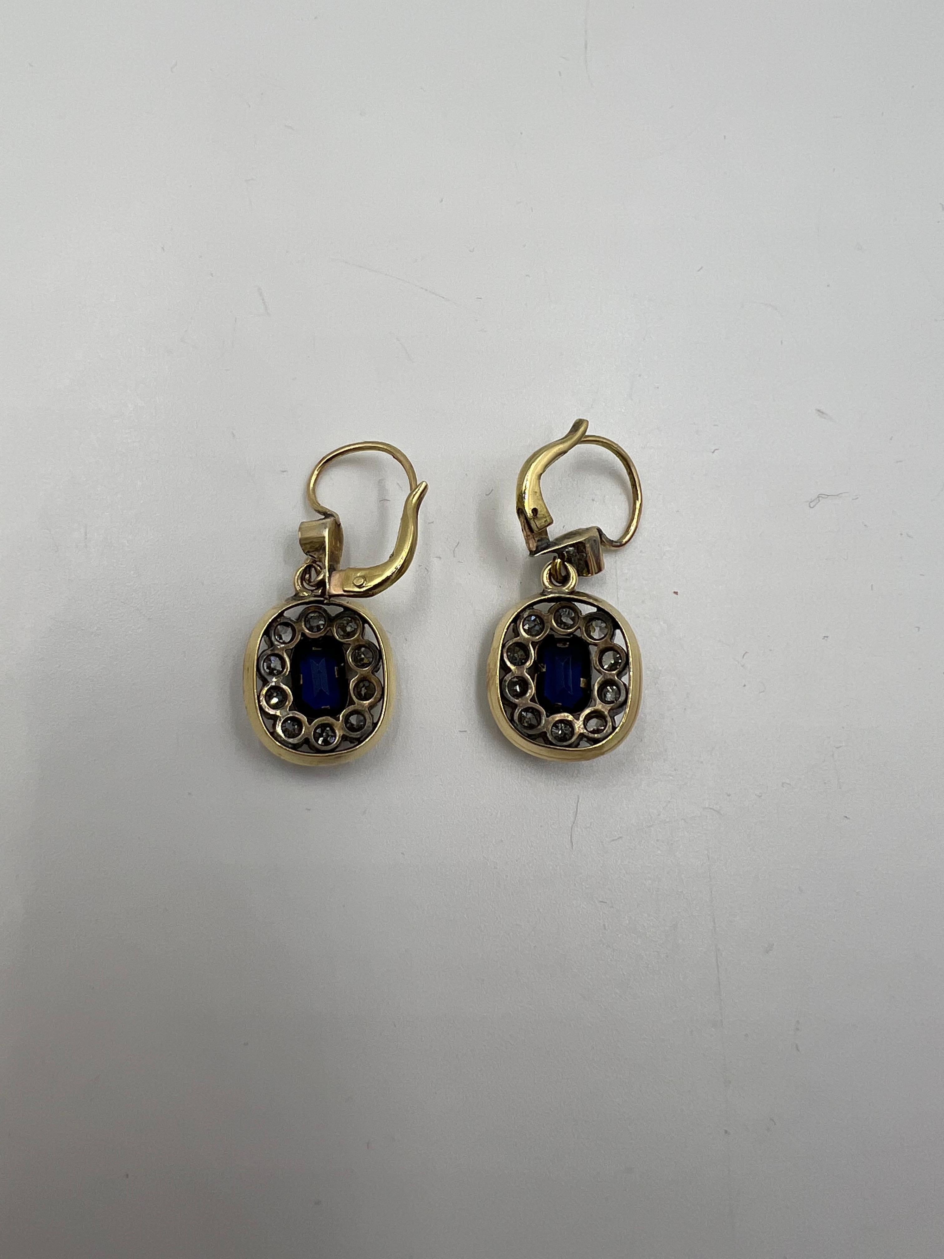 Tropfenohrringe aus 18 Karat Gold mit edwardianischem Saphir und Diamant, um 1910 5