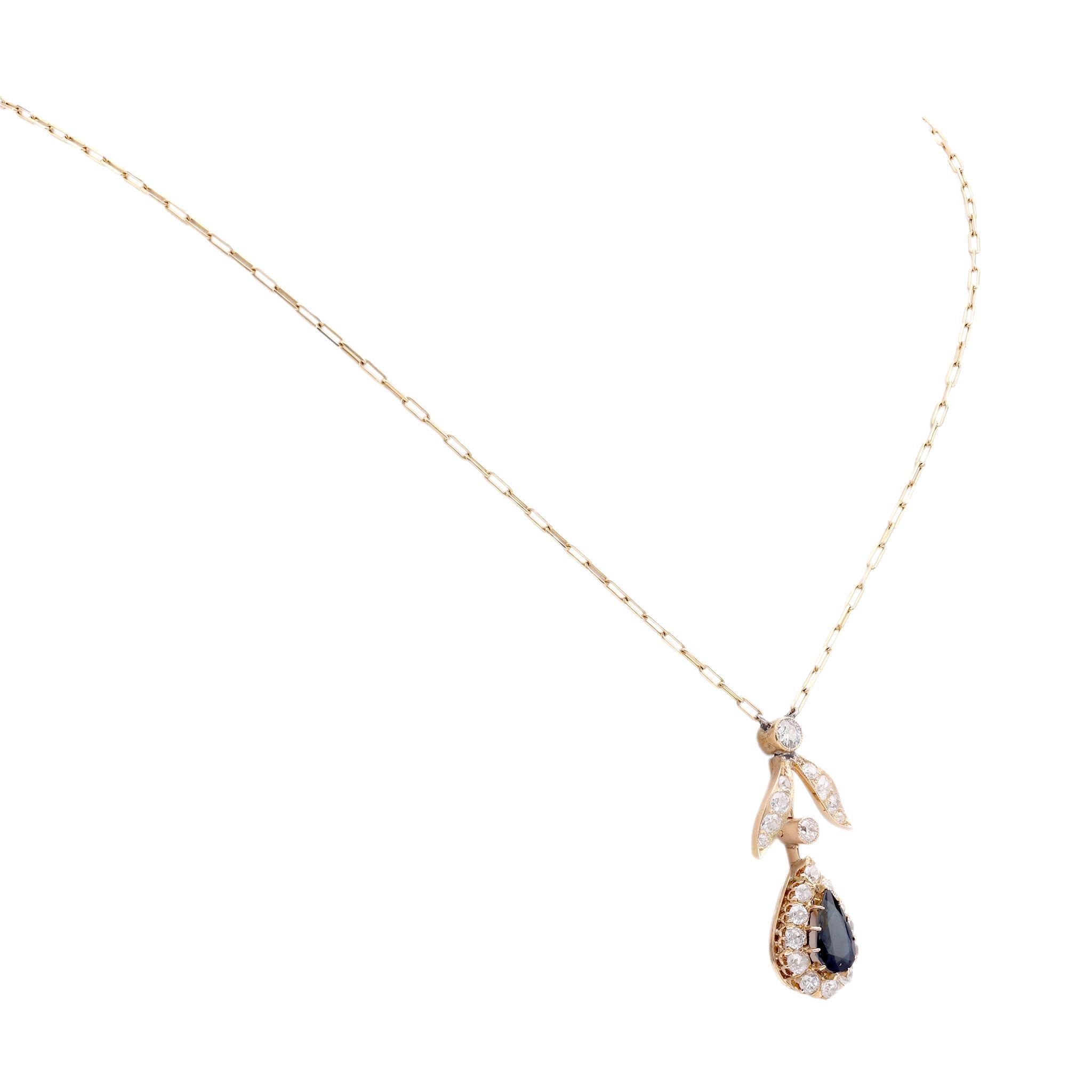 Pear Cut Edwardian Sapphire Diamond 18K Yellow Gold Cluster Necklace For Sale