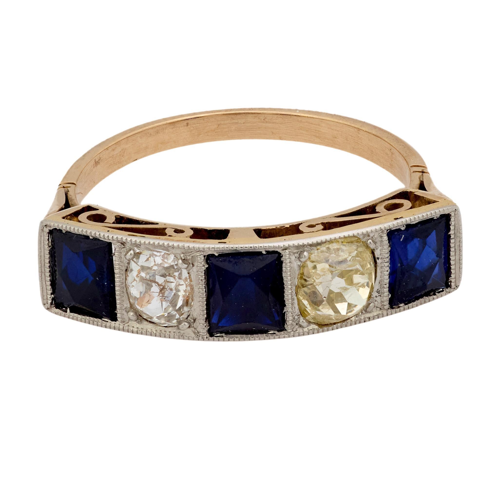 Taglio francese Anello edoardiano con zaffiro e diamante in oro giallo 18 carati con cinque pietre in vendita