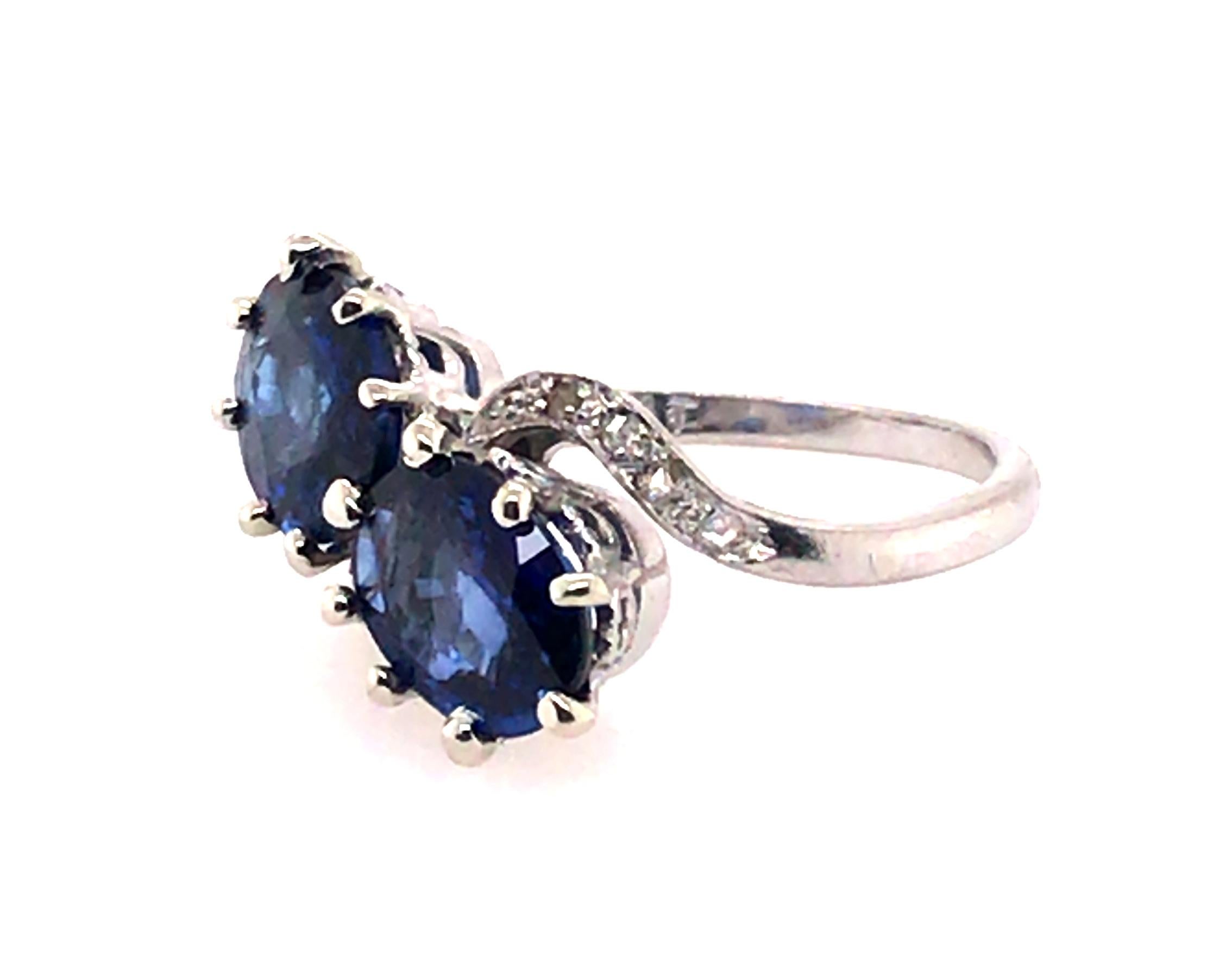 Edwardian Sapphire Diamond Bypass Ring 3.91ct Platinum Original 1900's In Good Condition For Sale In Dearborn, MI
