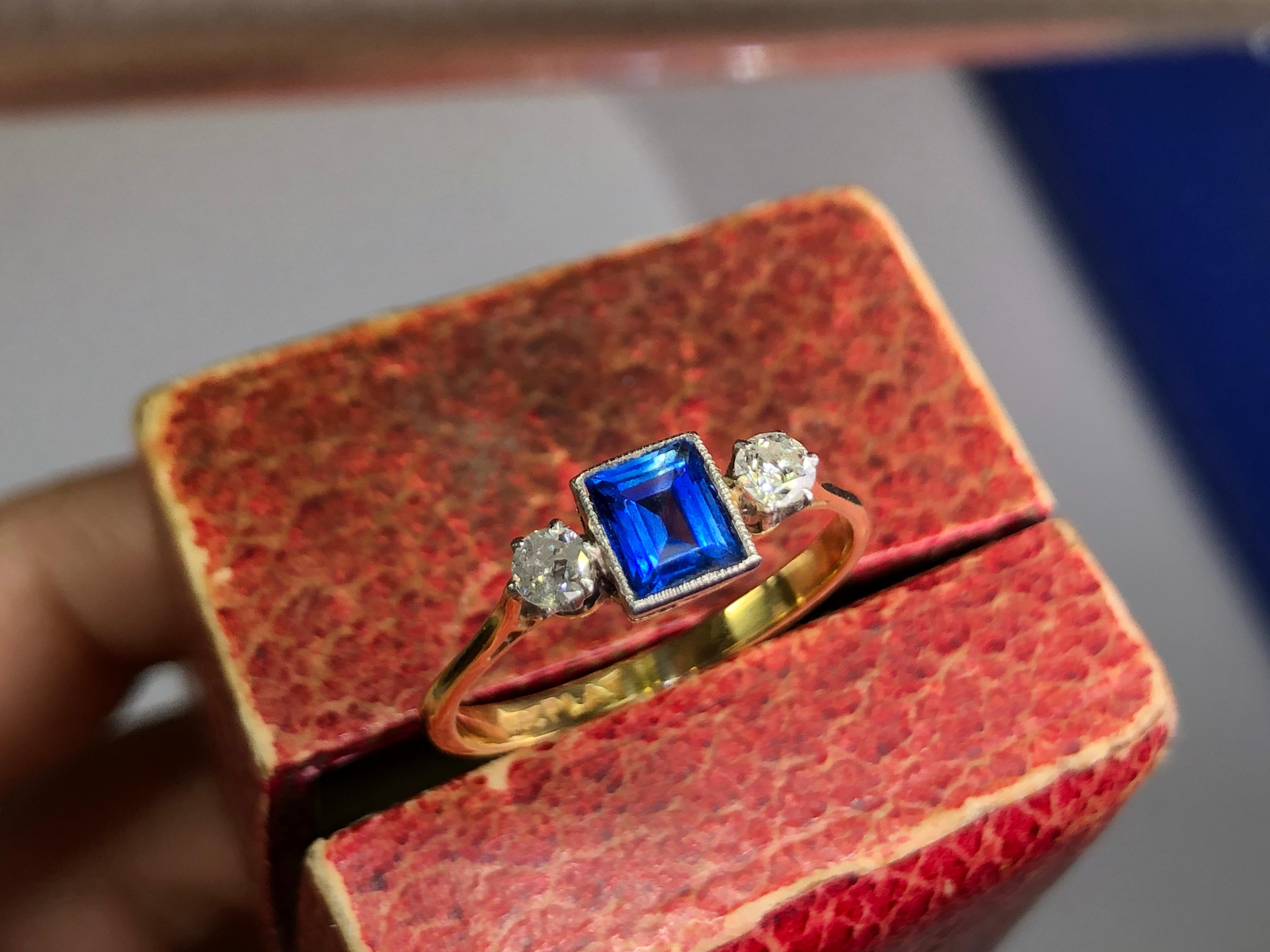 Edwardian Sapphire and Diamond Three-Stone Ring 3