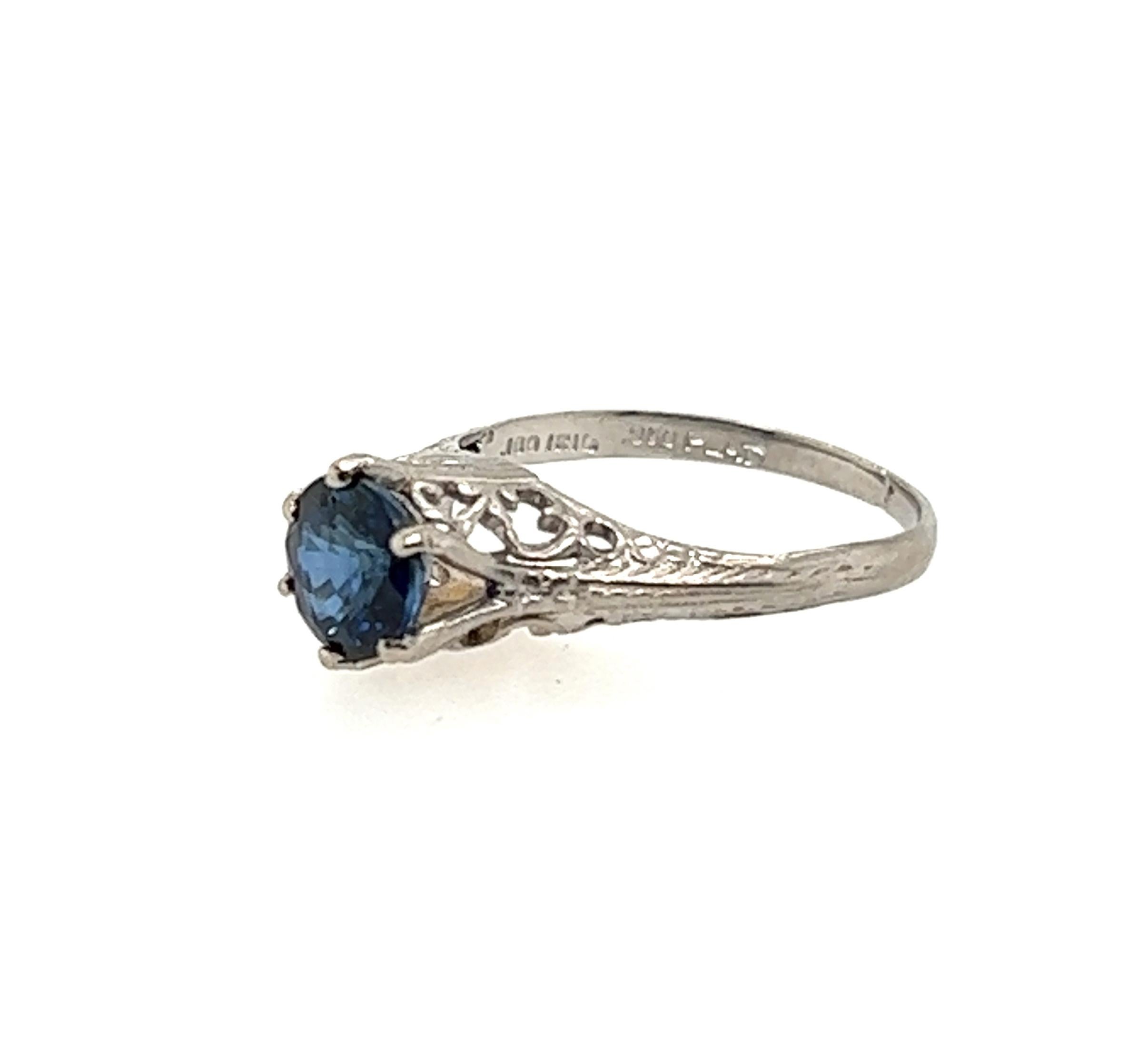 Round Cut Edwardian Sapphire Ring 1 Carat Solitaire Platinum Antique Original, 1900s For Sale